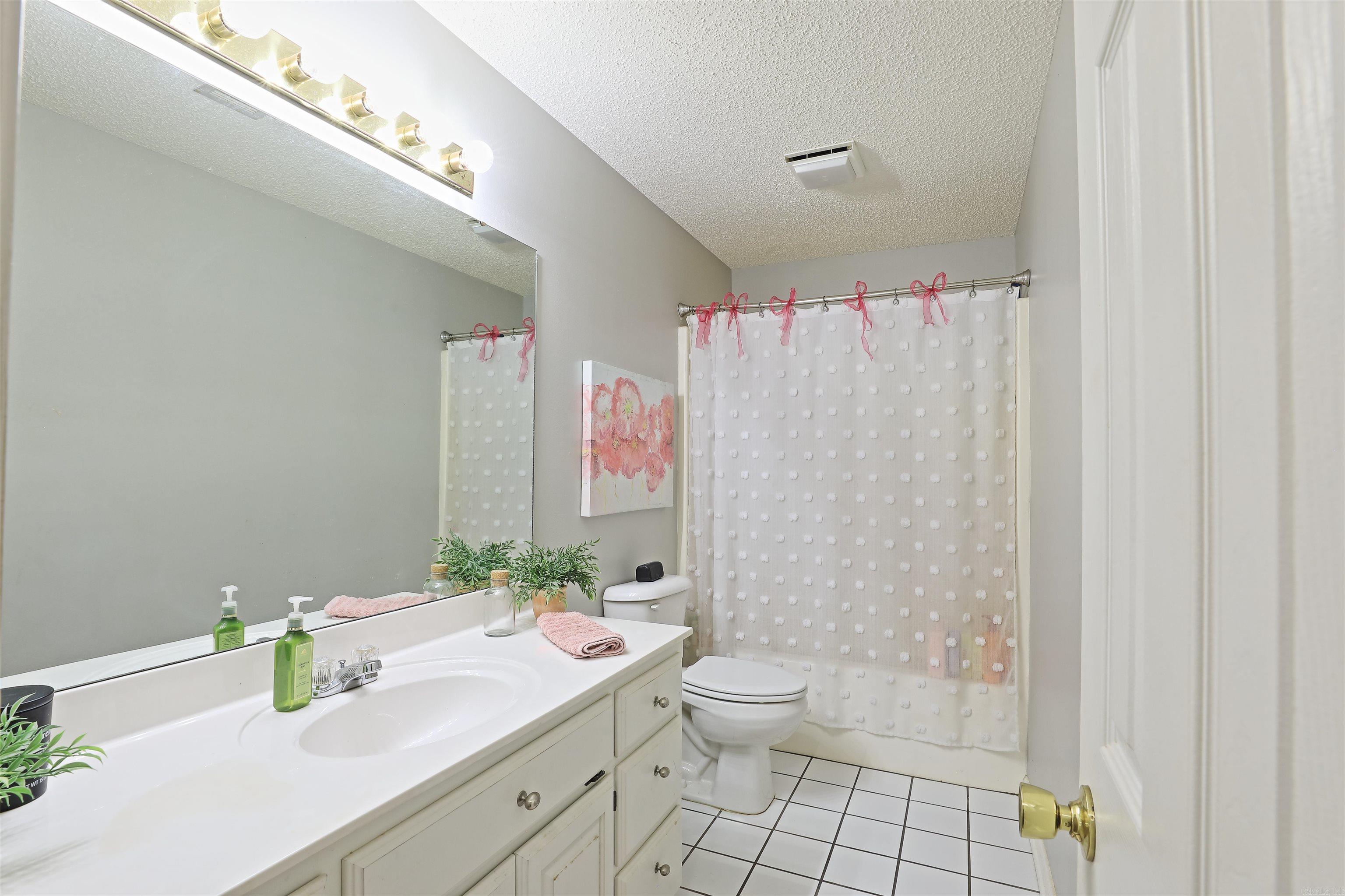 Regal Oaks Phase I - Residential