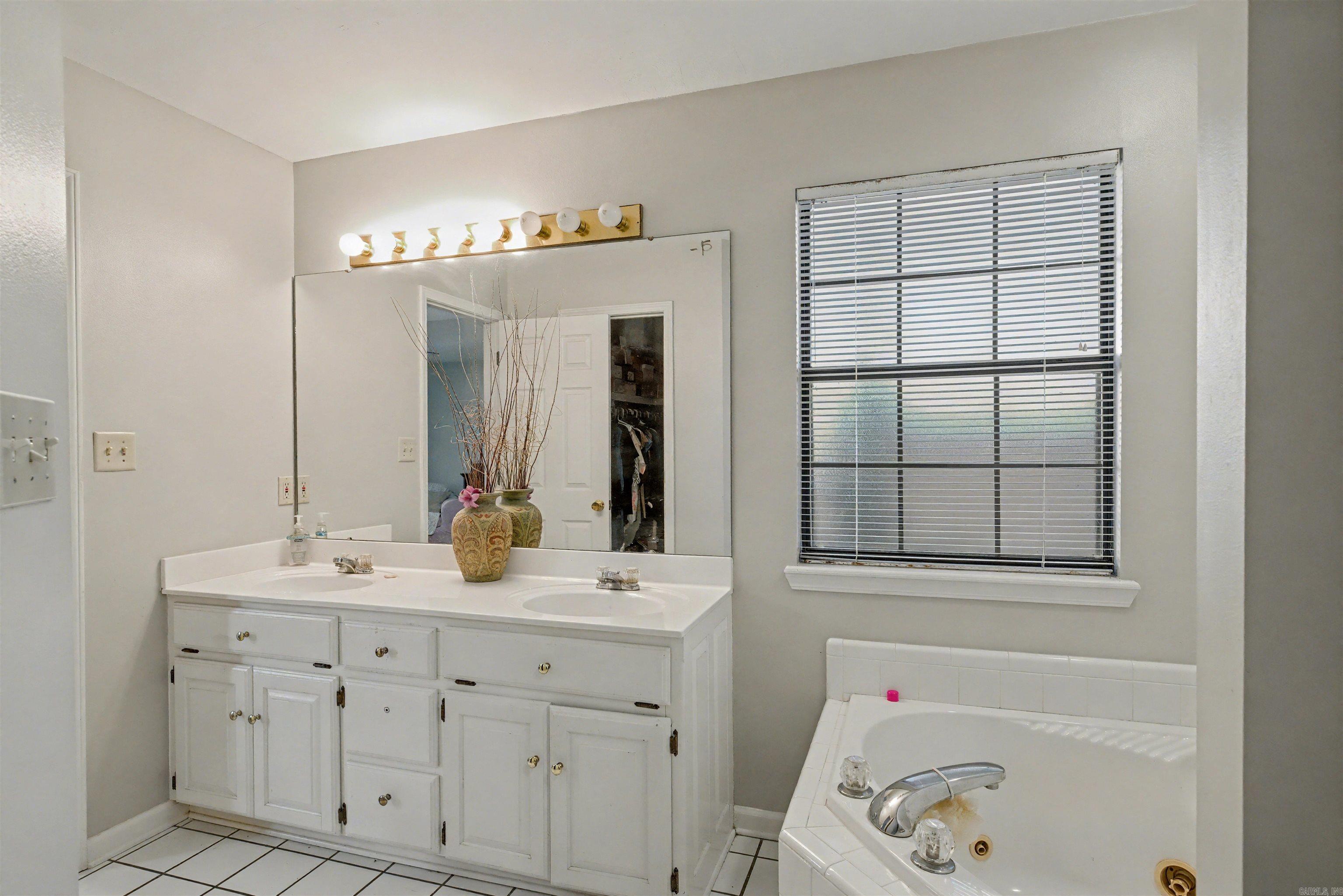 Regal Oaks Phase I - Residential