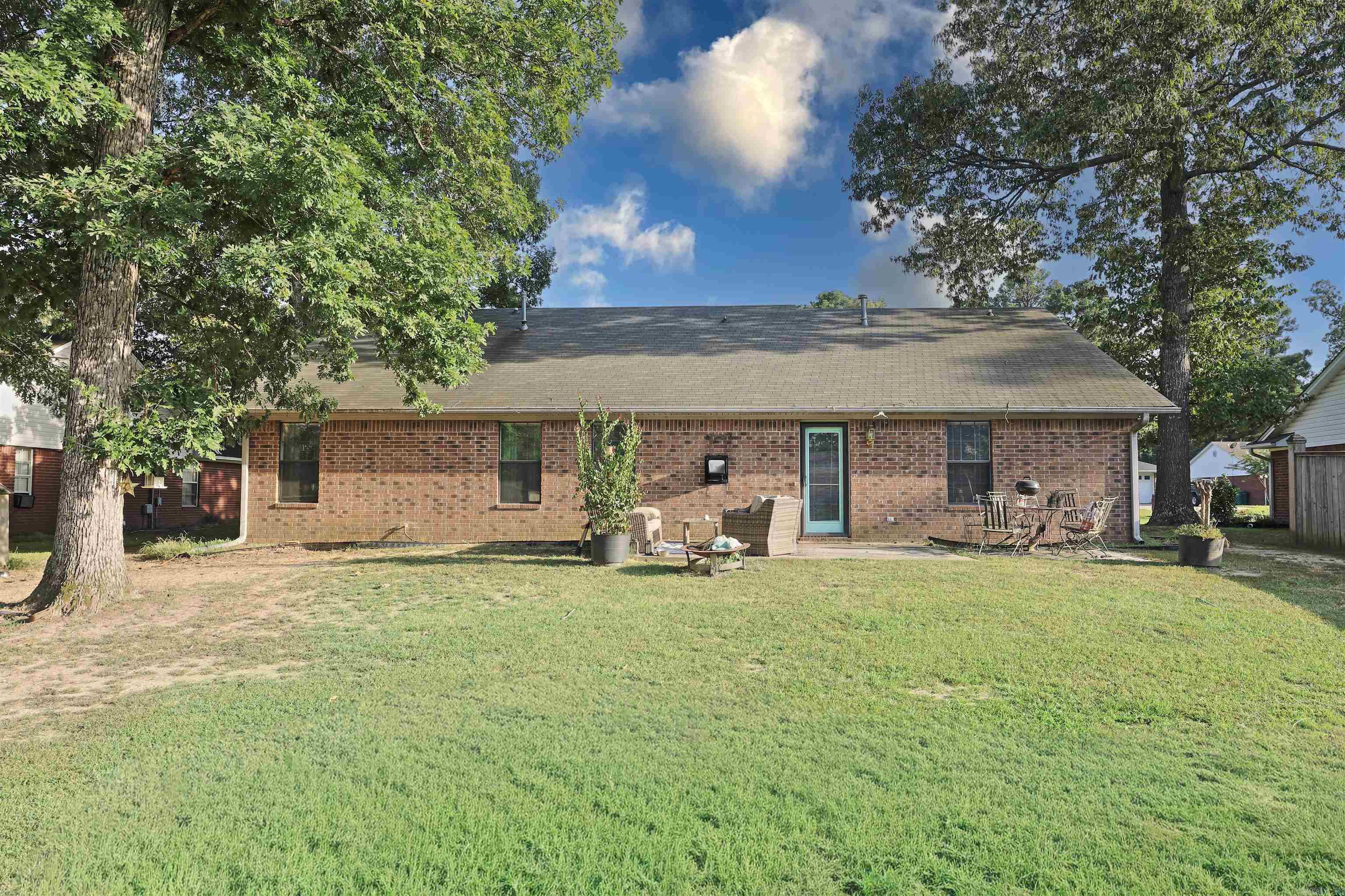 Regal Oaks Phase I - Residential