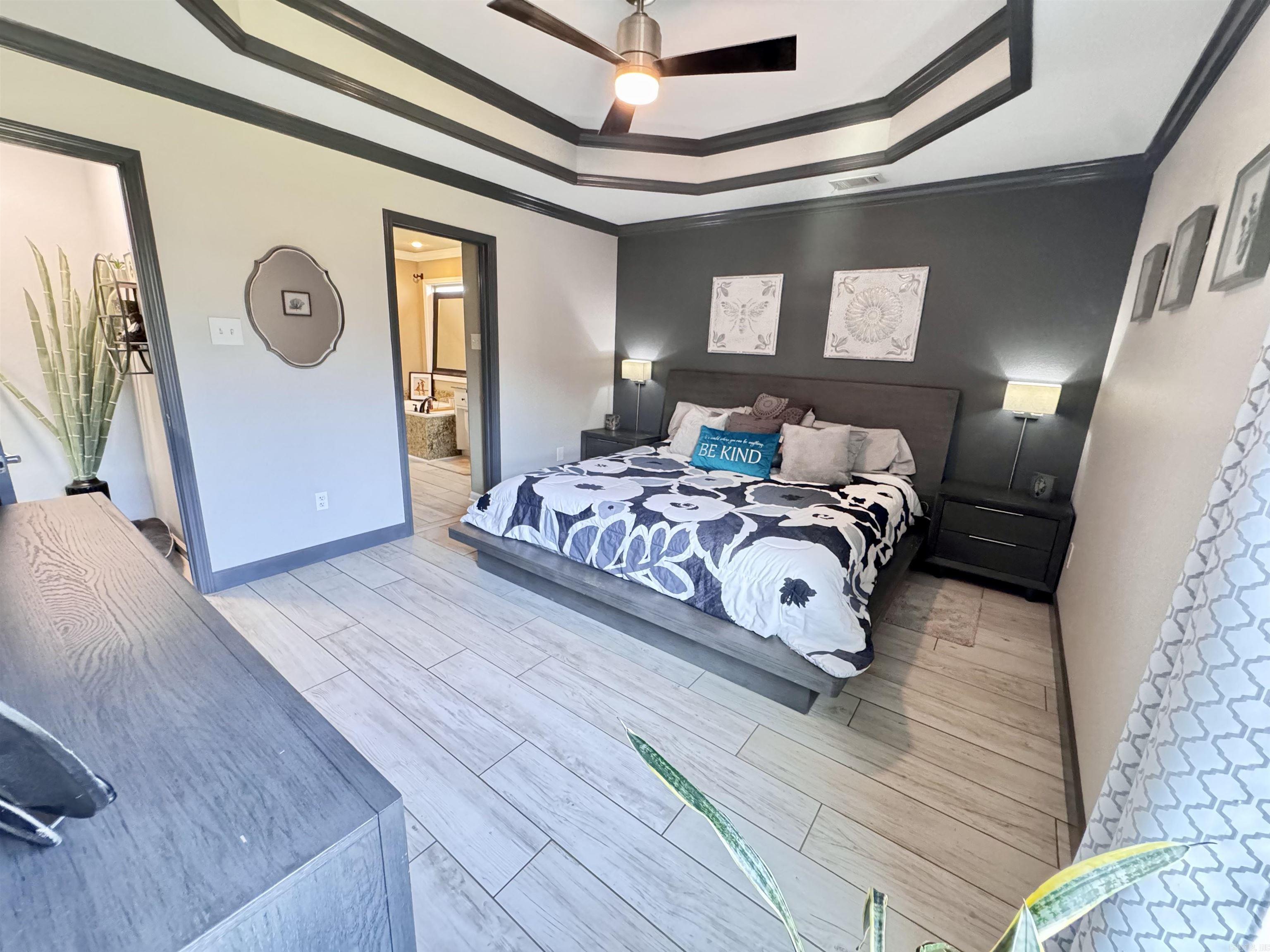 CROSS CREEK - Residential