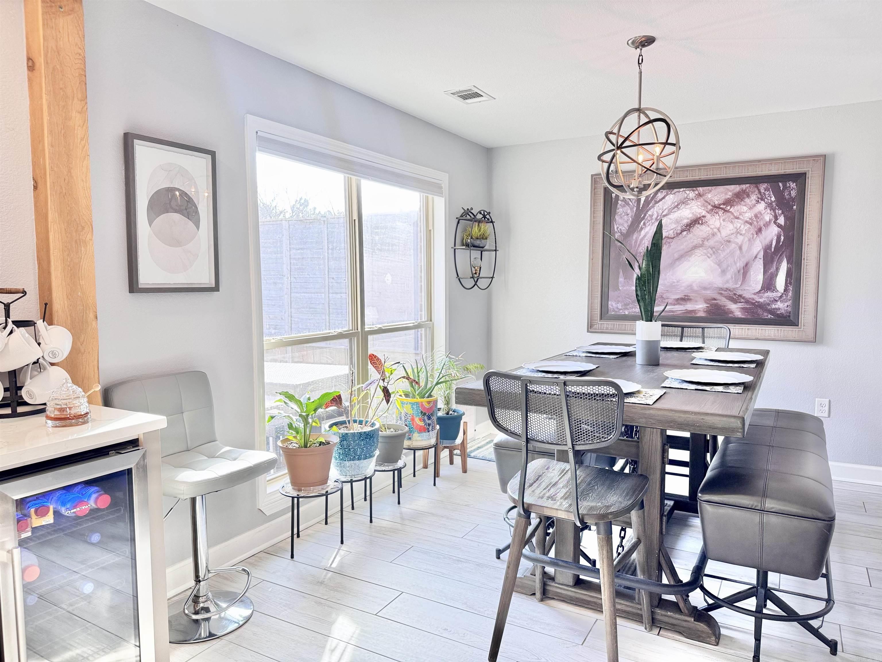 CROSS CREEK - Residential