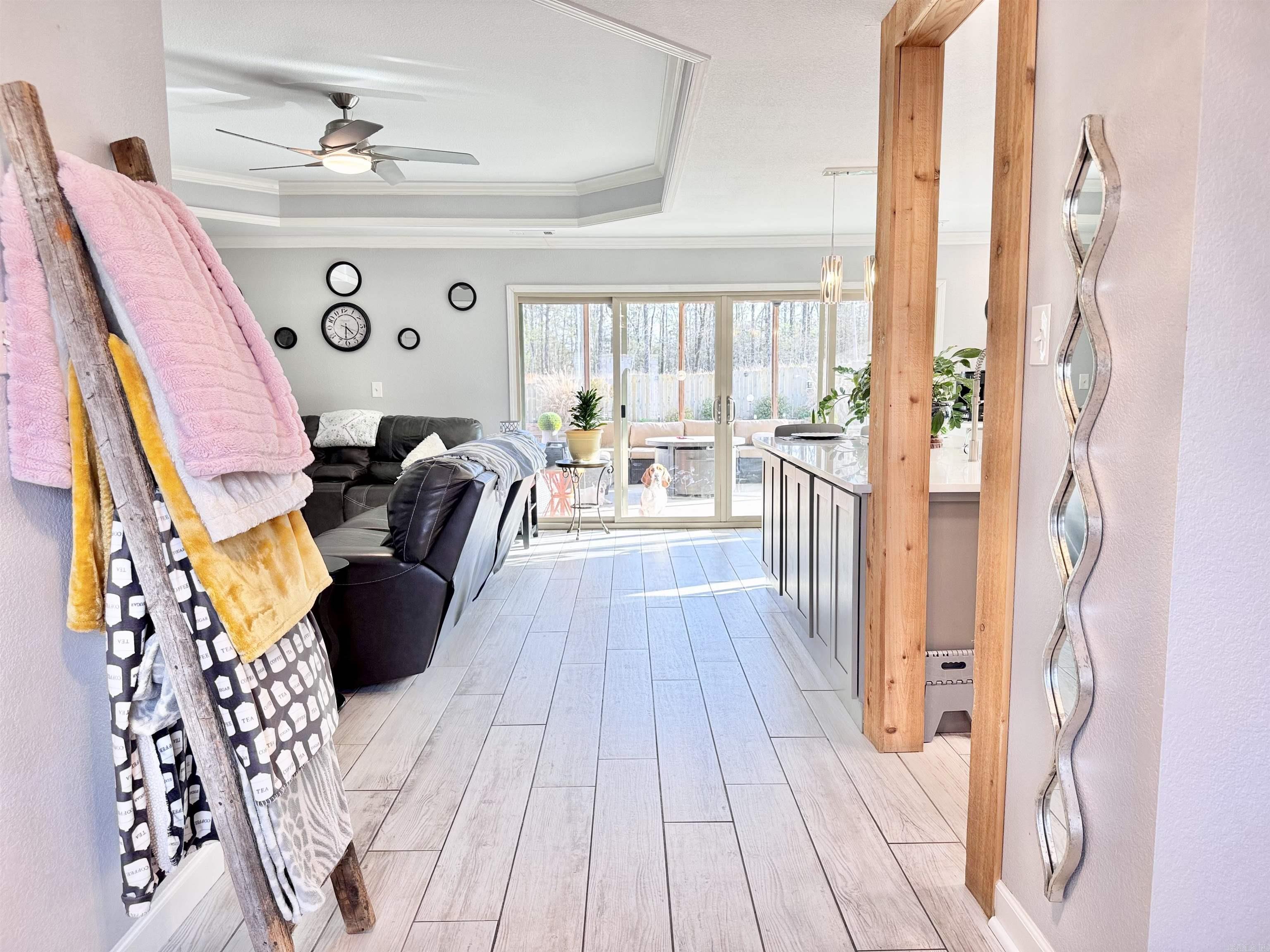 CROSS CREEK - Residential