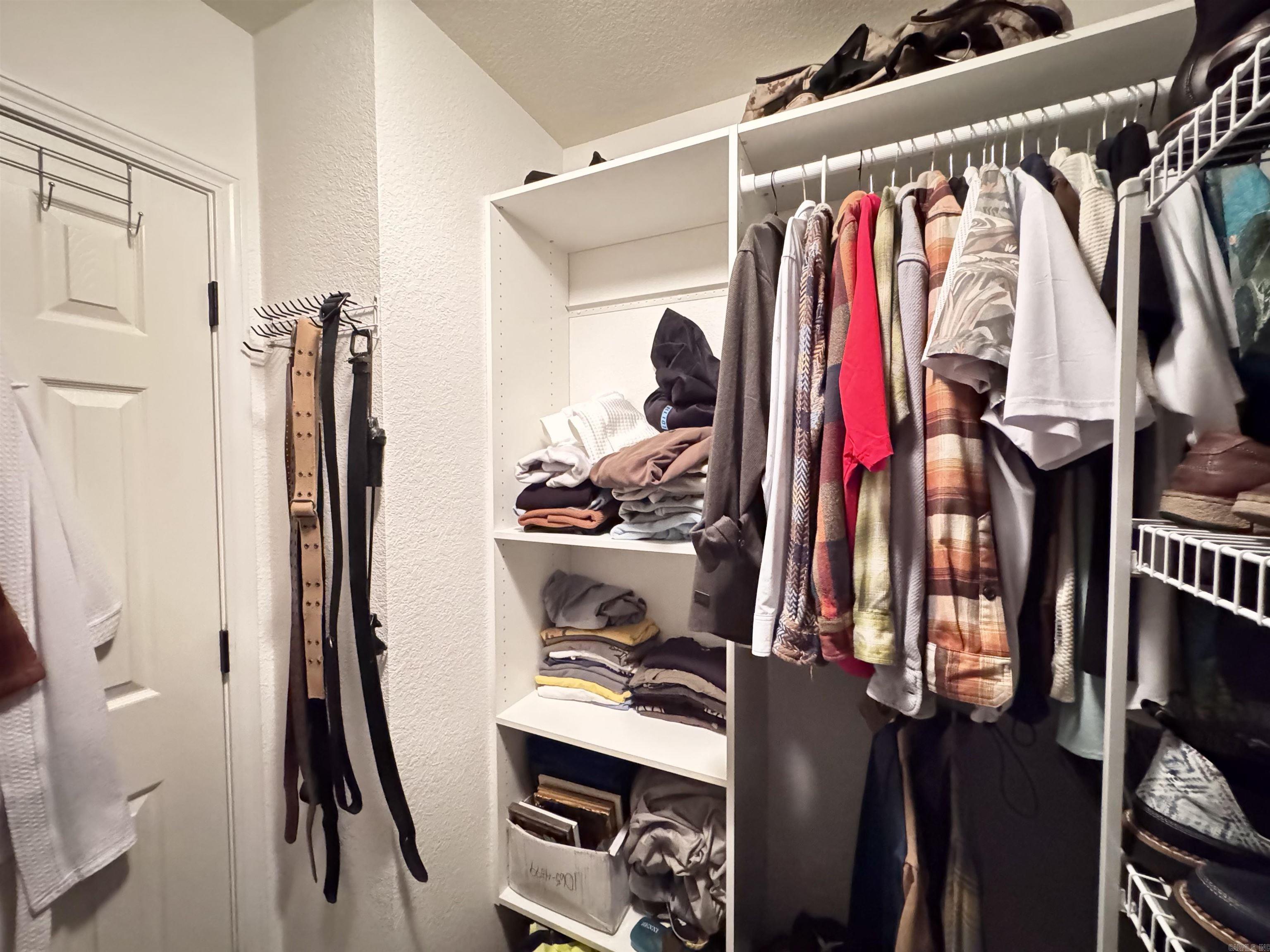 CROSS CREEK - Residential