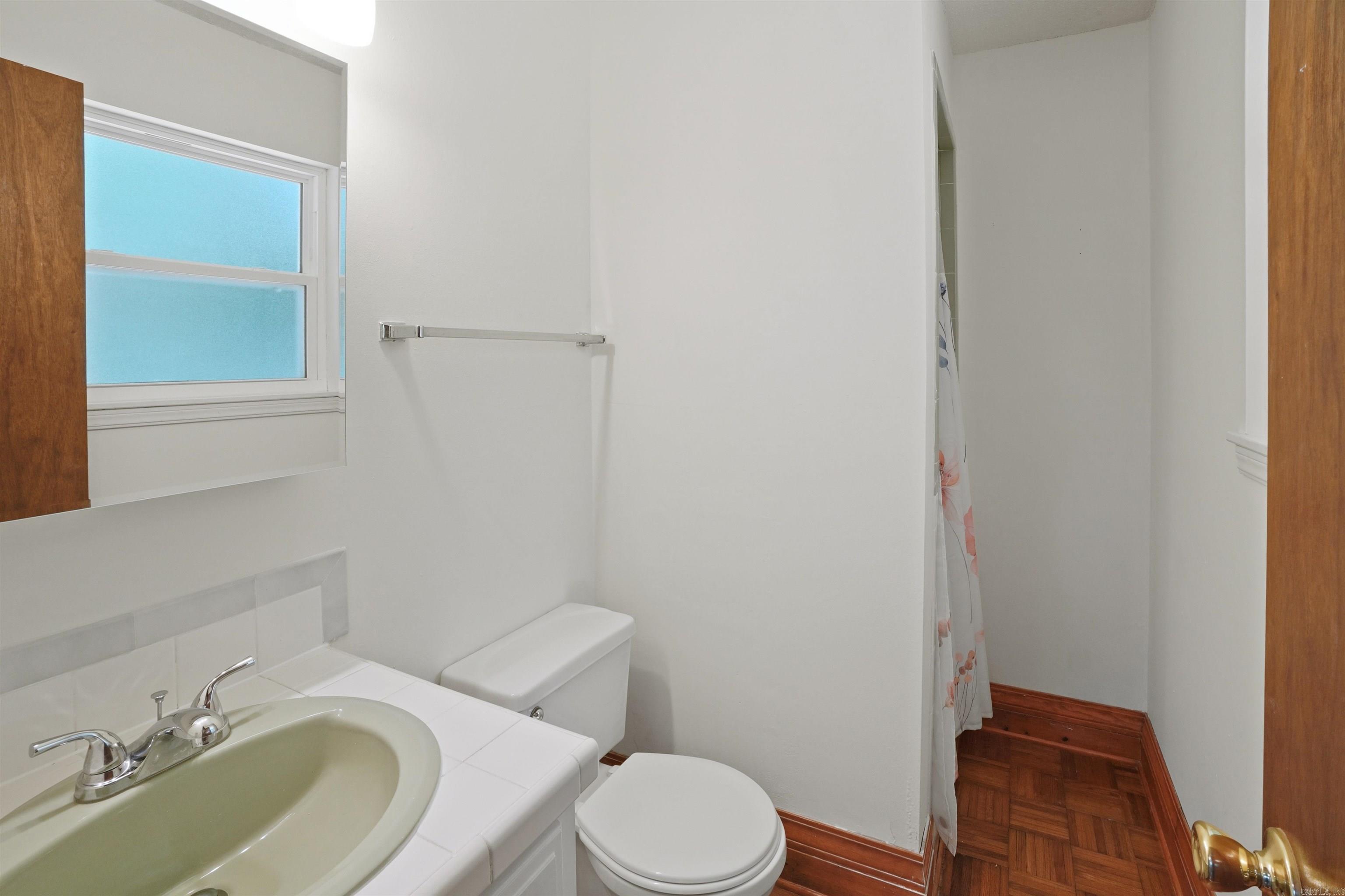 CHELSEA GLADE - Residential