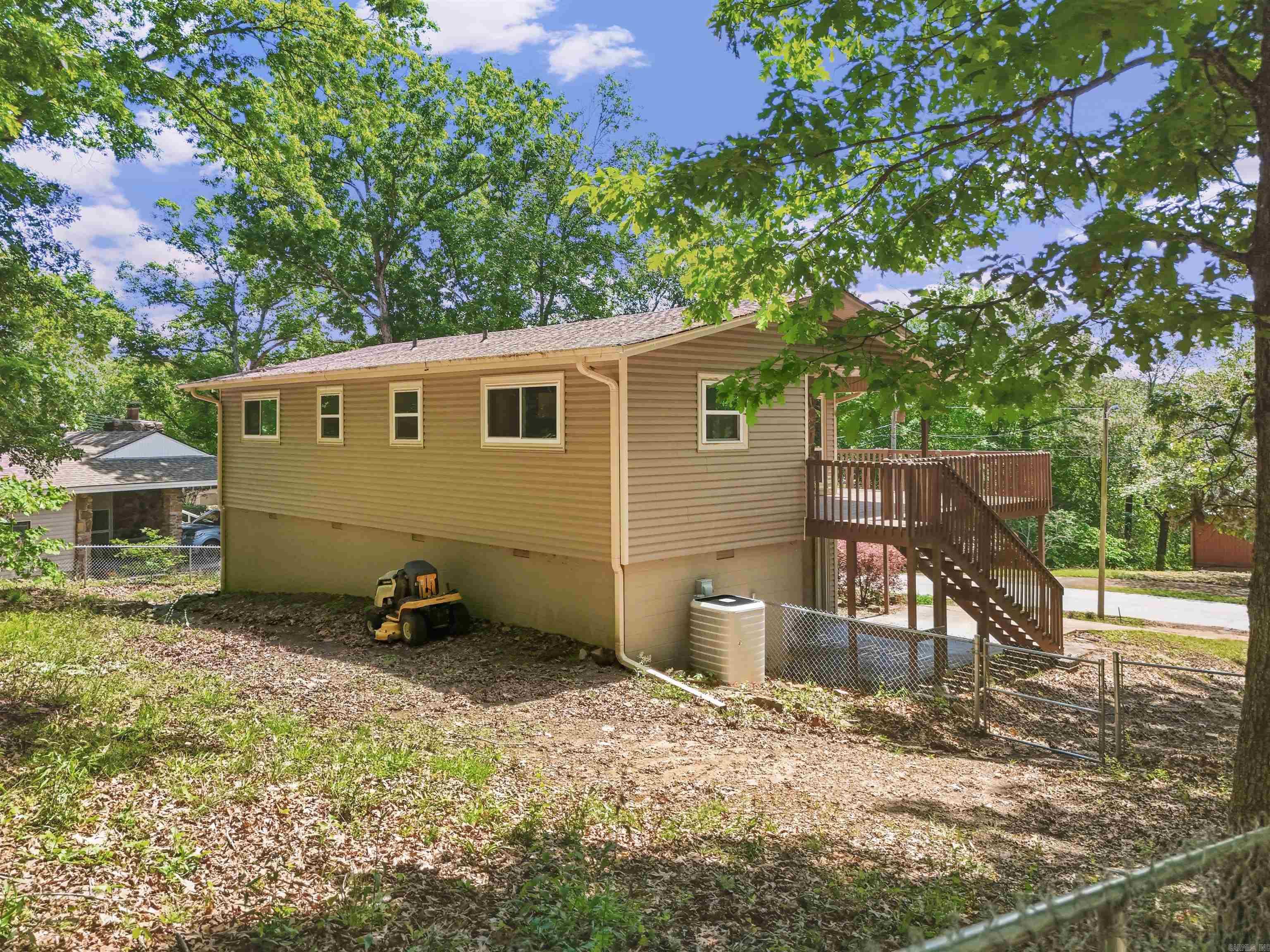 CHELSEA GLADE - Residential