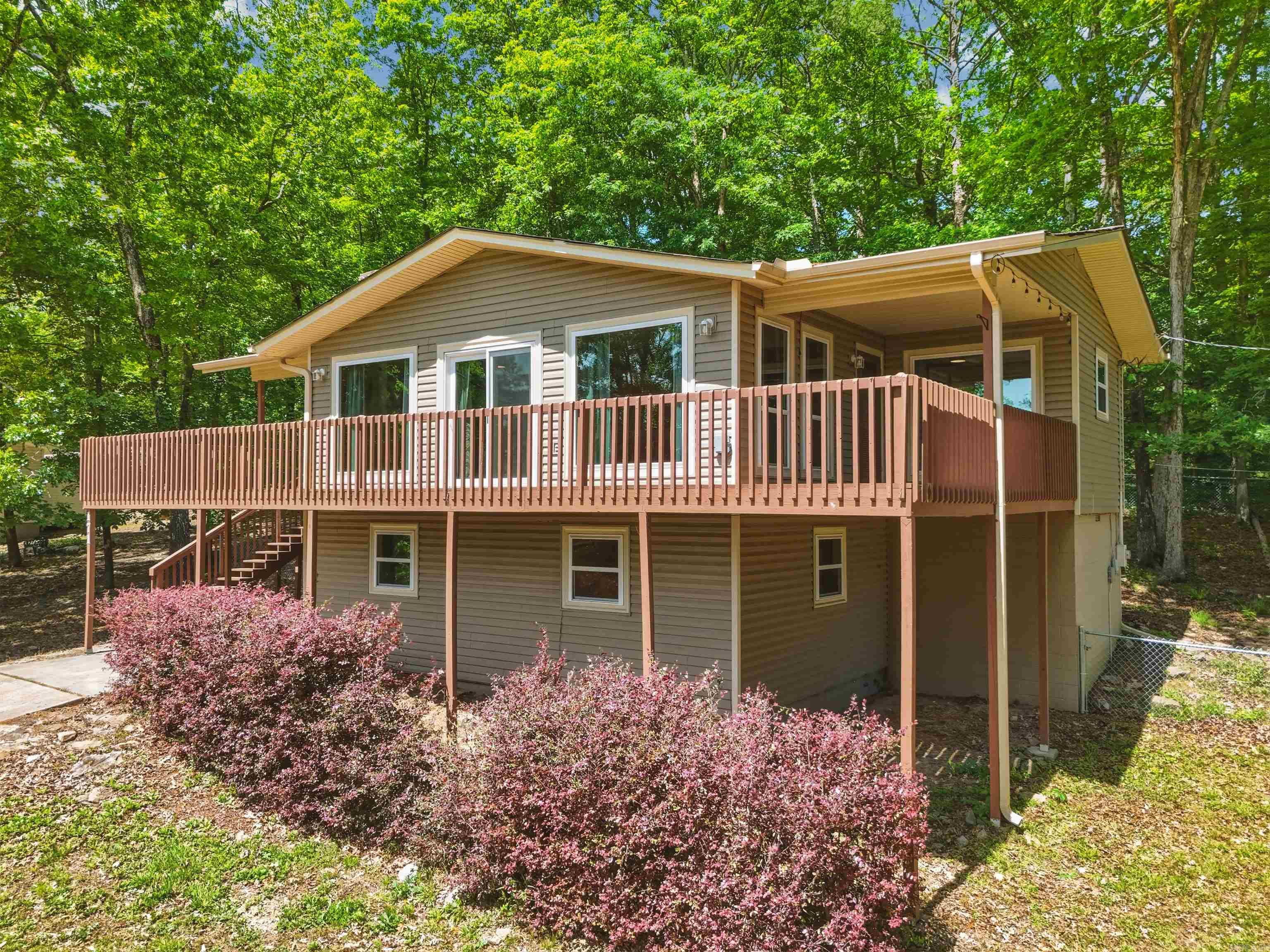 CHELSEA GLADE - Residential