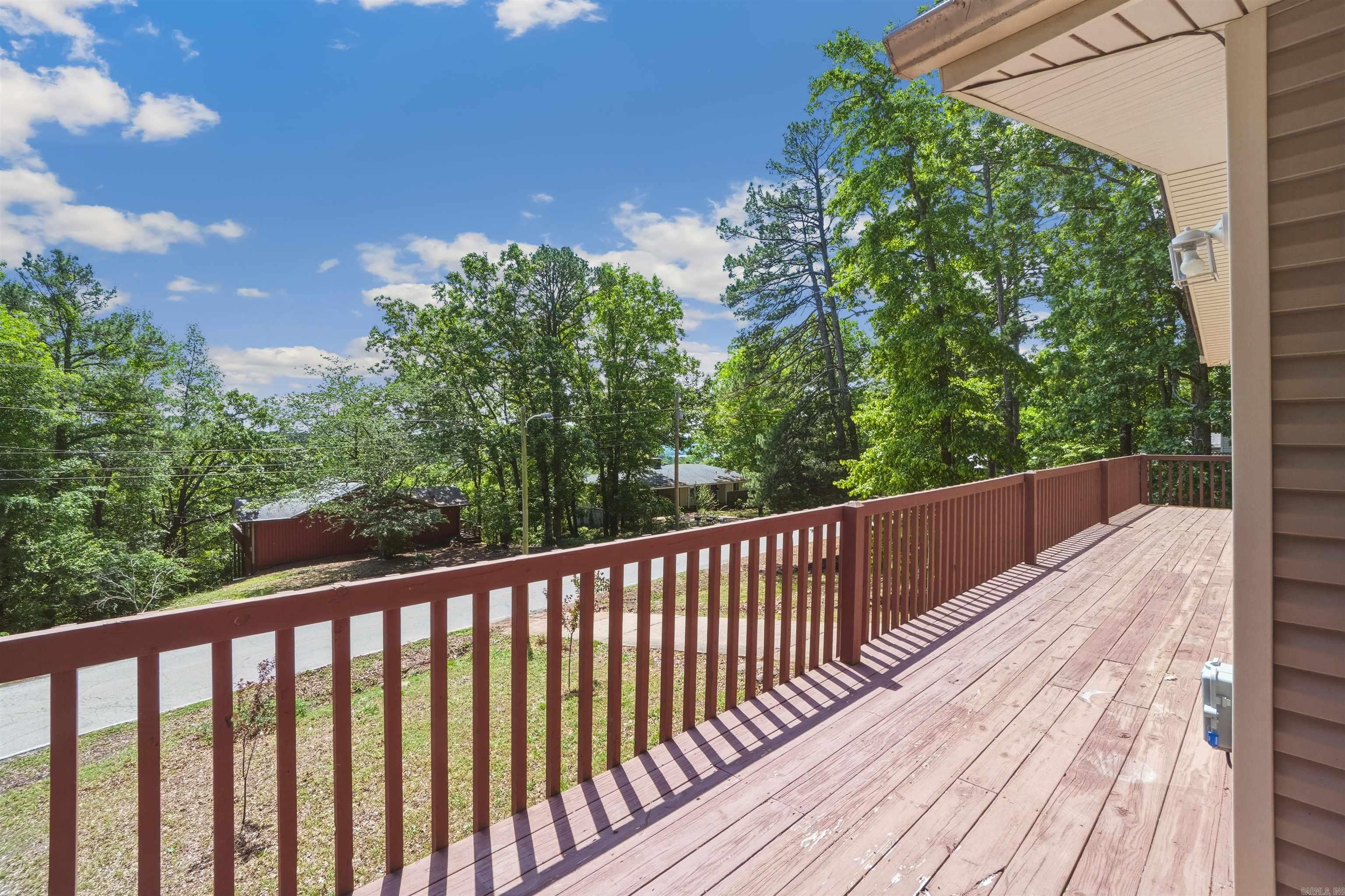 CHELSEA GLADE - Residential
