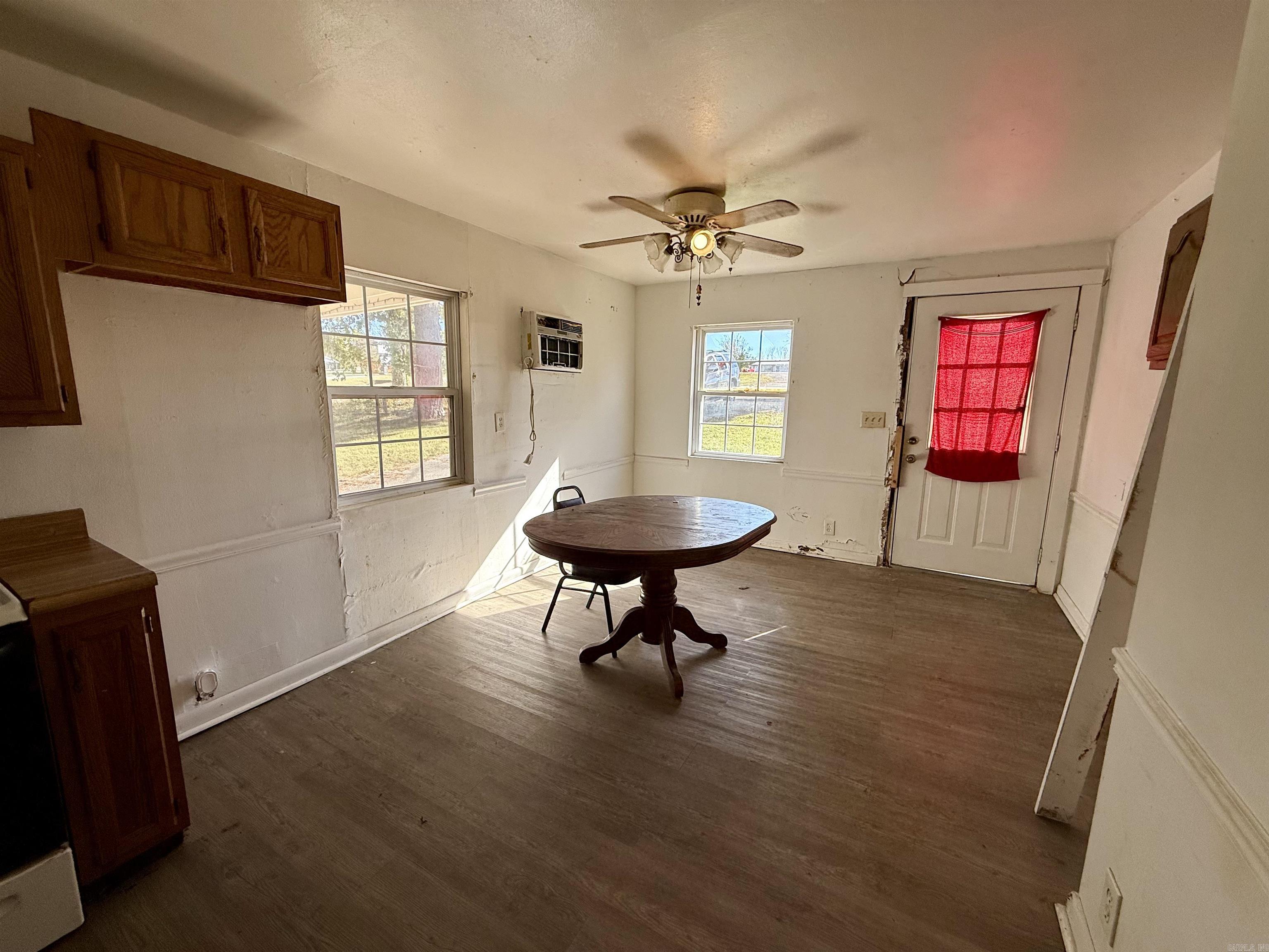 Lake View - Residential