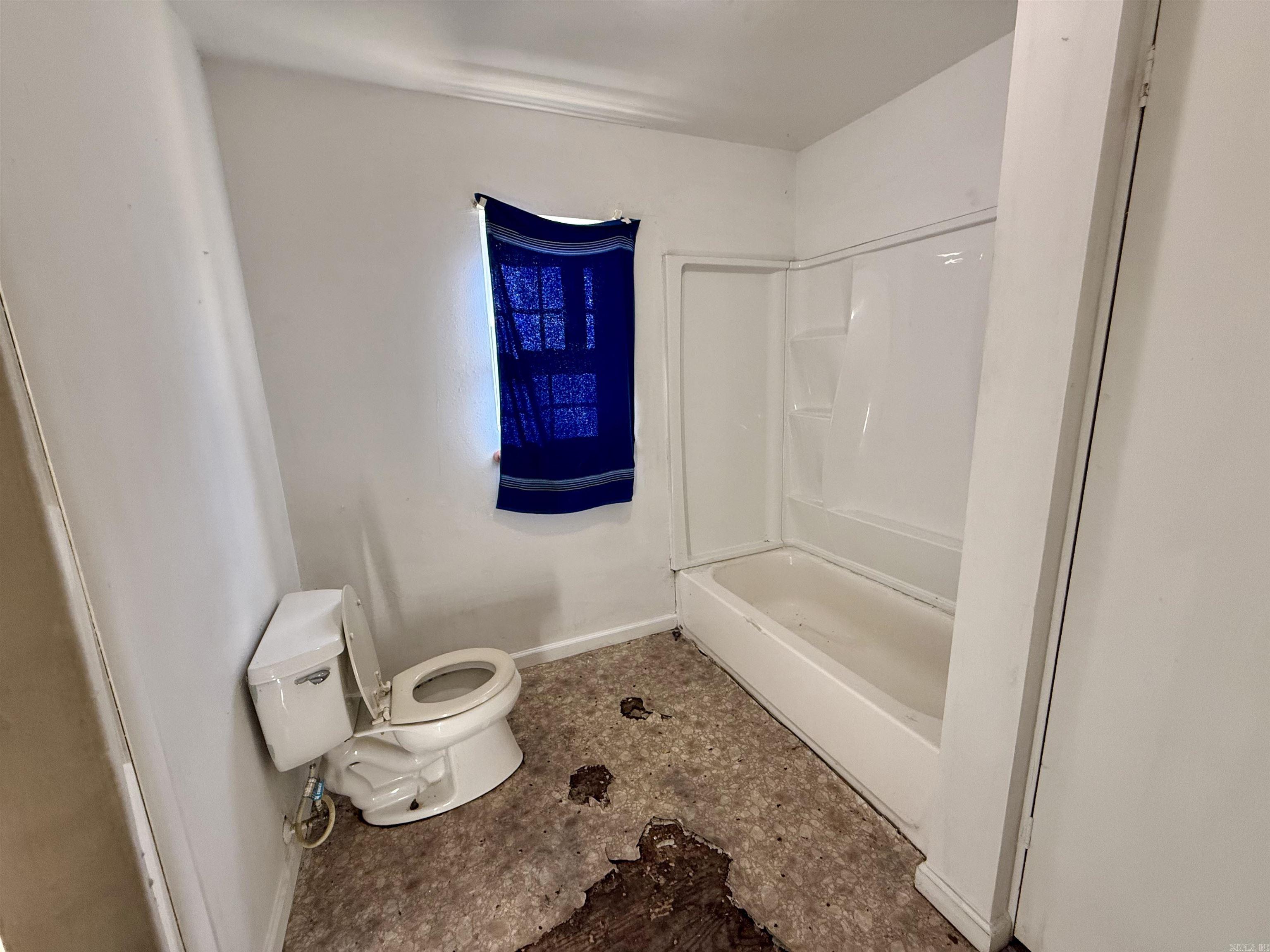 Lake View - Residential