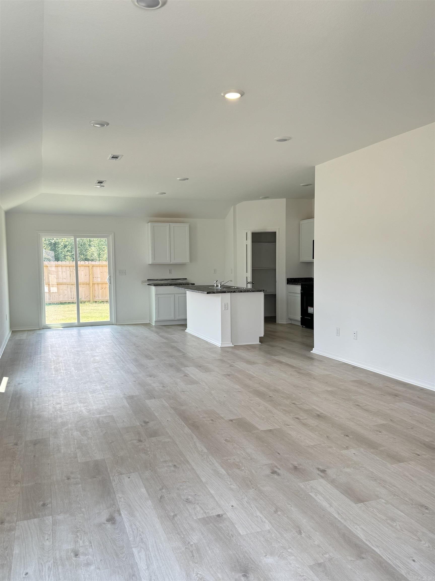 SPRINGLAKE TRAILS - Residential