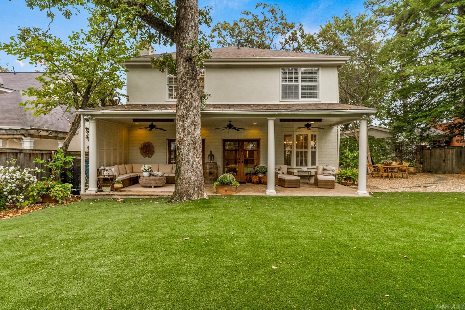 SHADOWLAWN - Residential