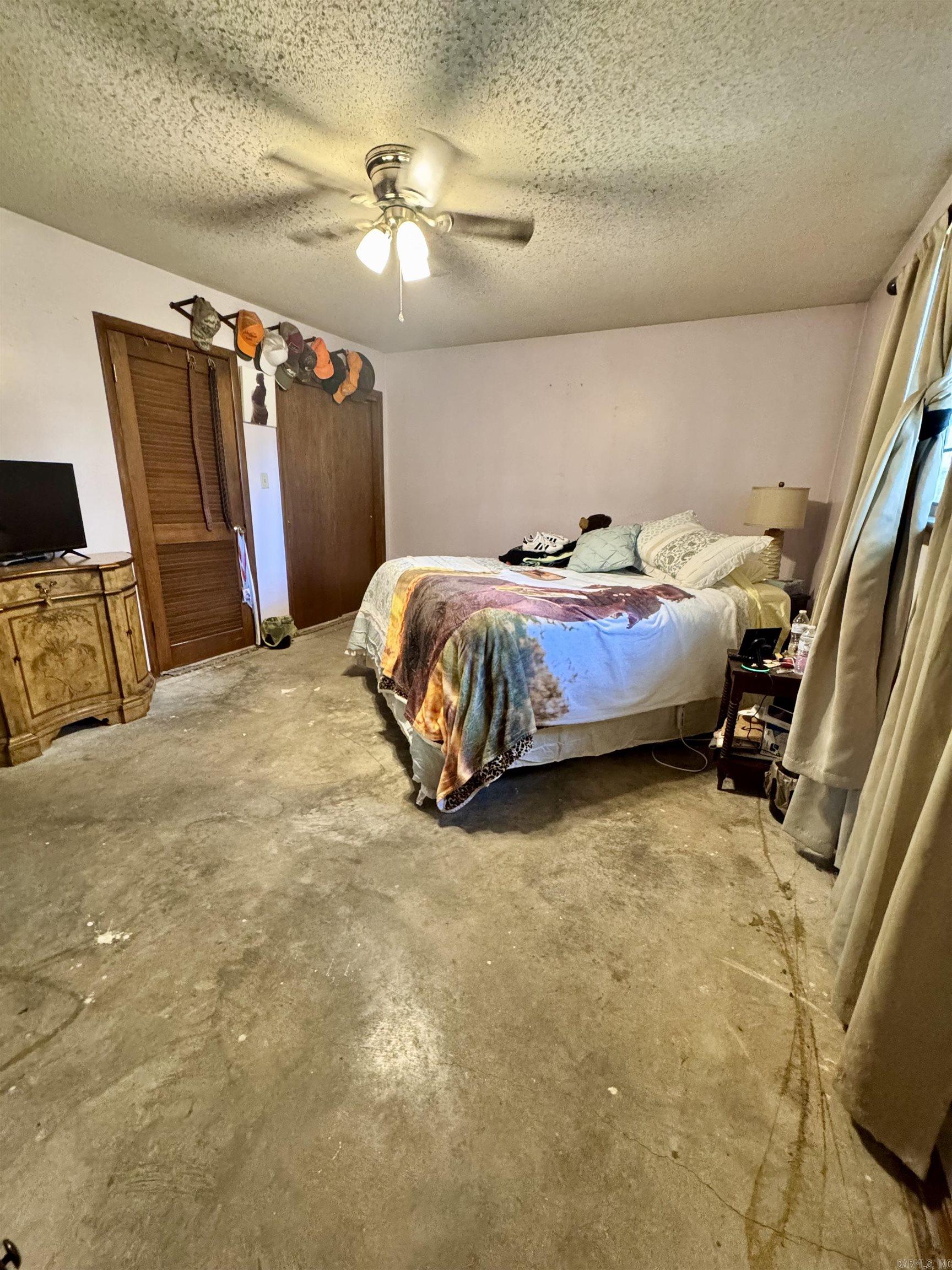 LEISURE ESTATES SUBDIVISION PH - Residential