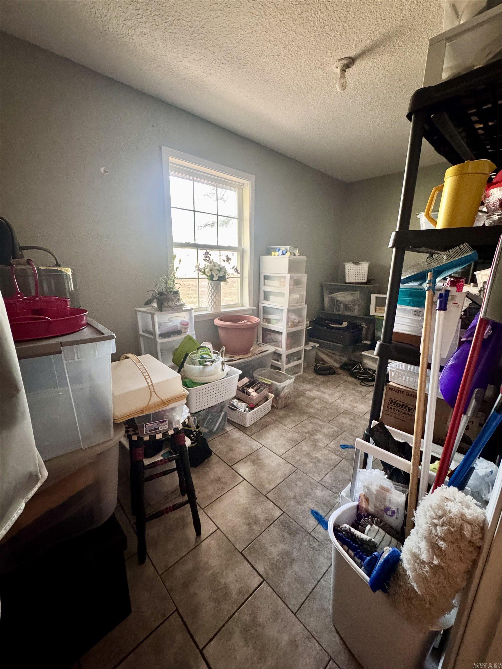 LEISURE ESTATES SUBDIVISION PH - Residential