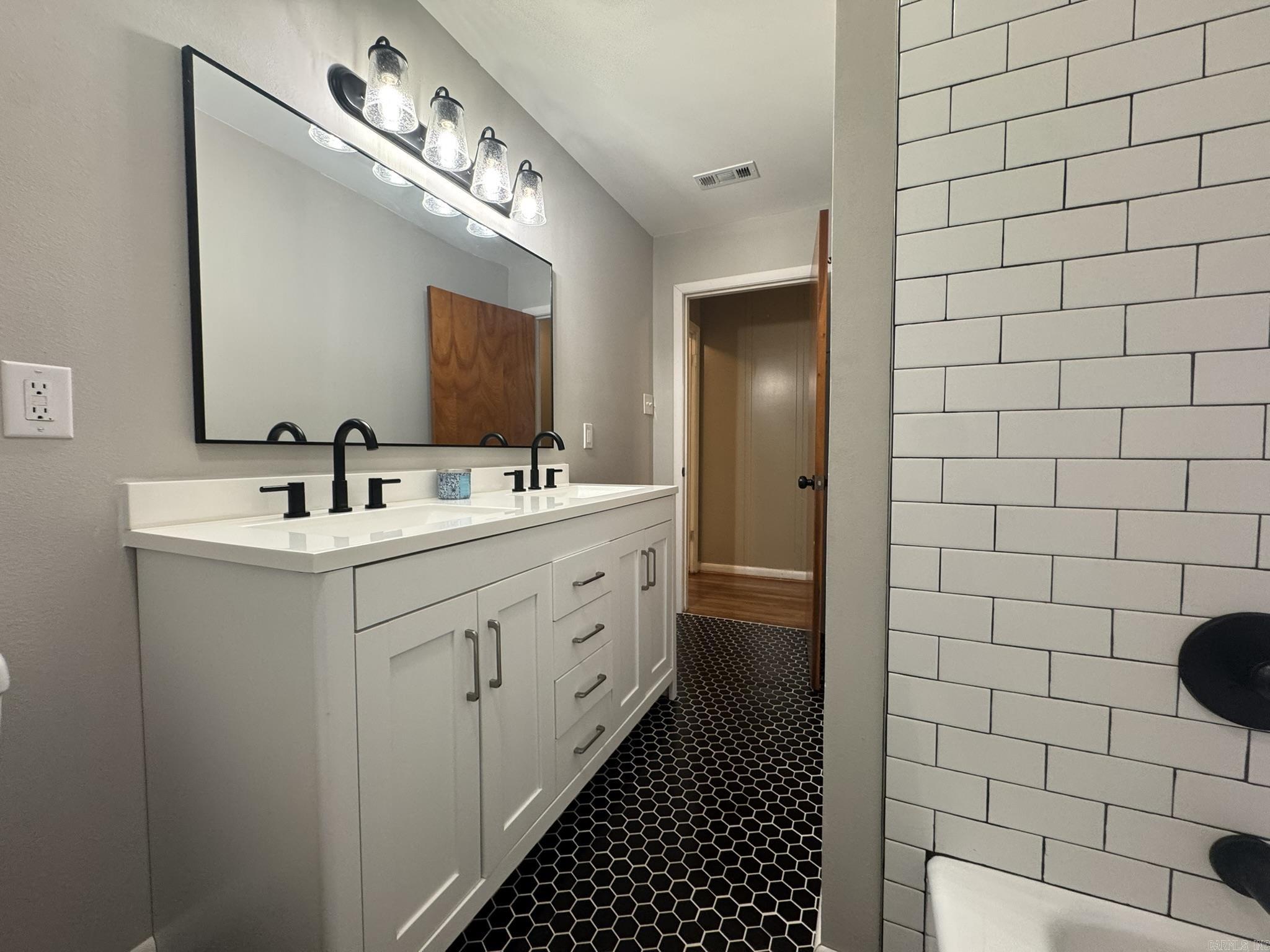 PARK HILL - Residential