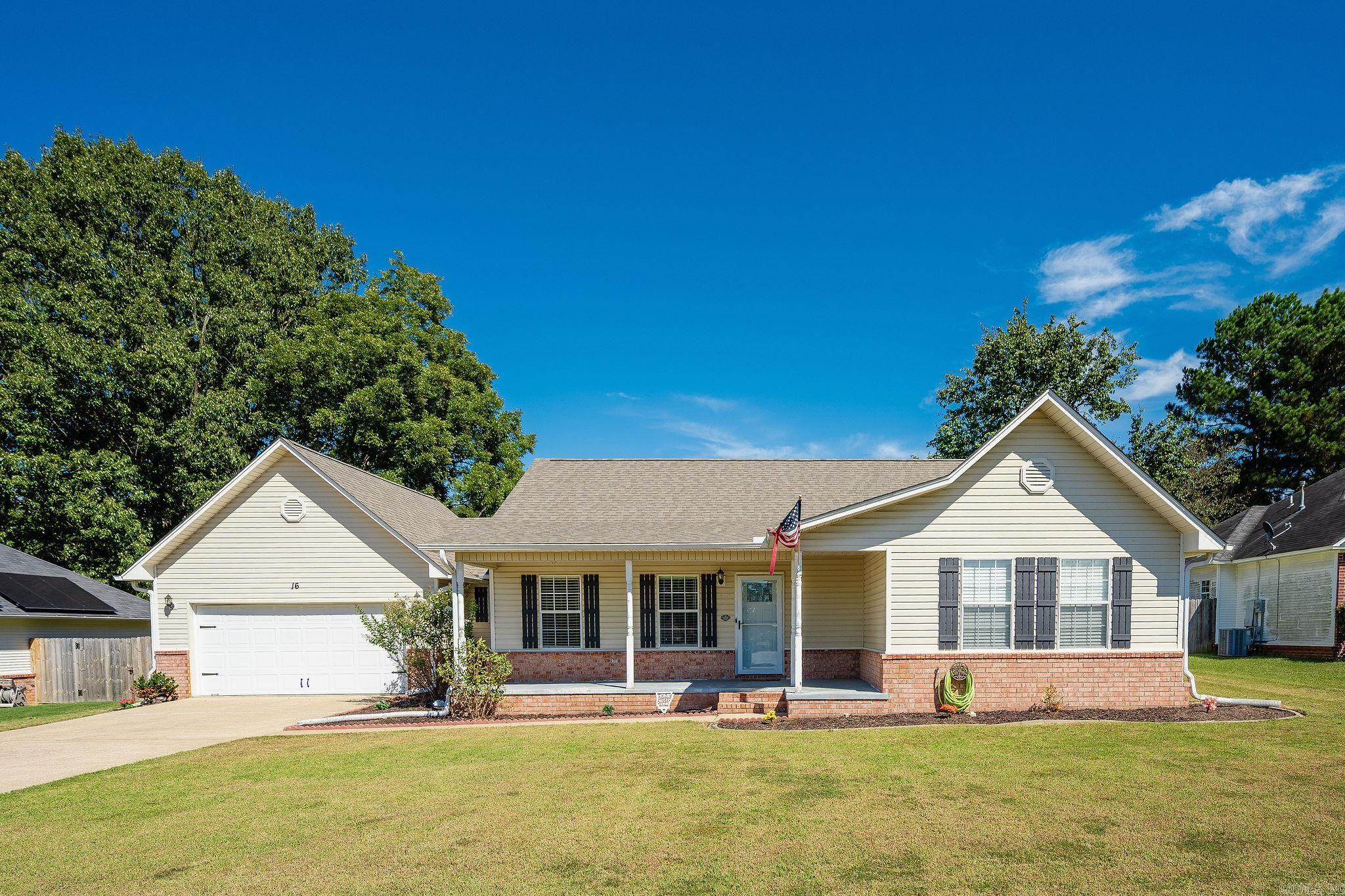 COUNTRY VILLAGE ESTATES - Residential
