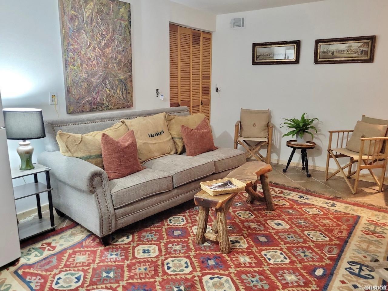 INDIAN HILLS ESTATES - Residential