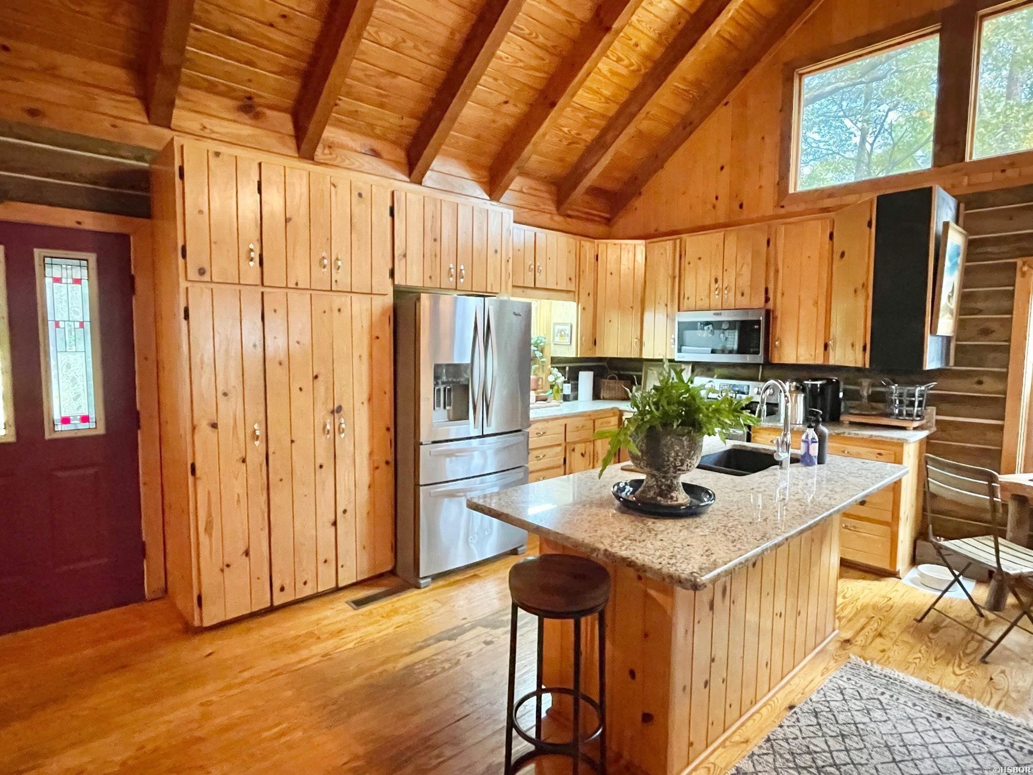 INDIAN HILLS ESTATES - Residential