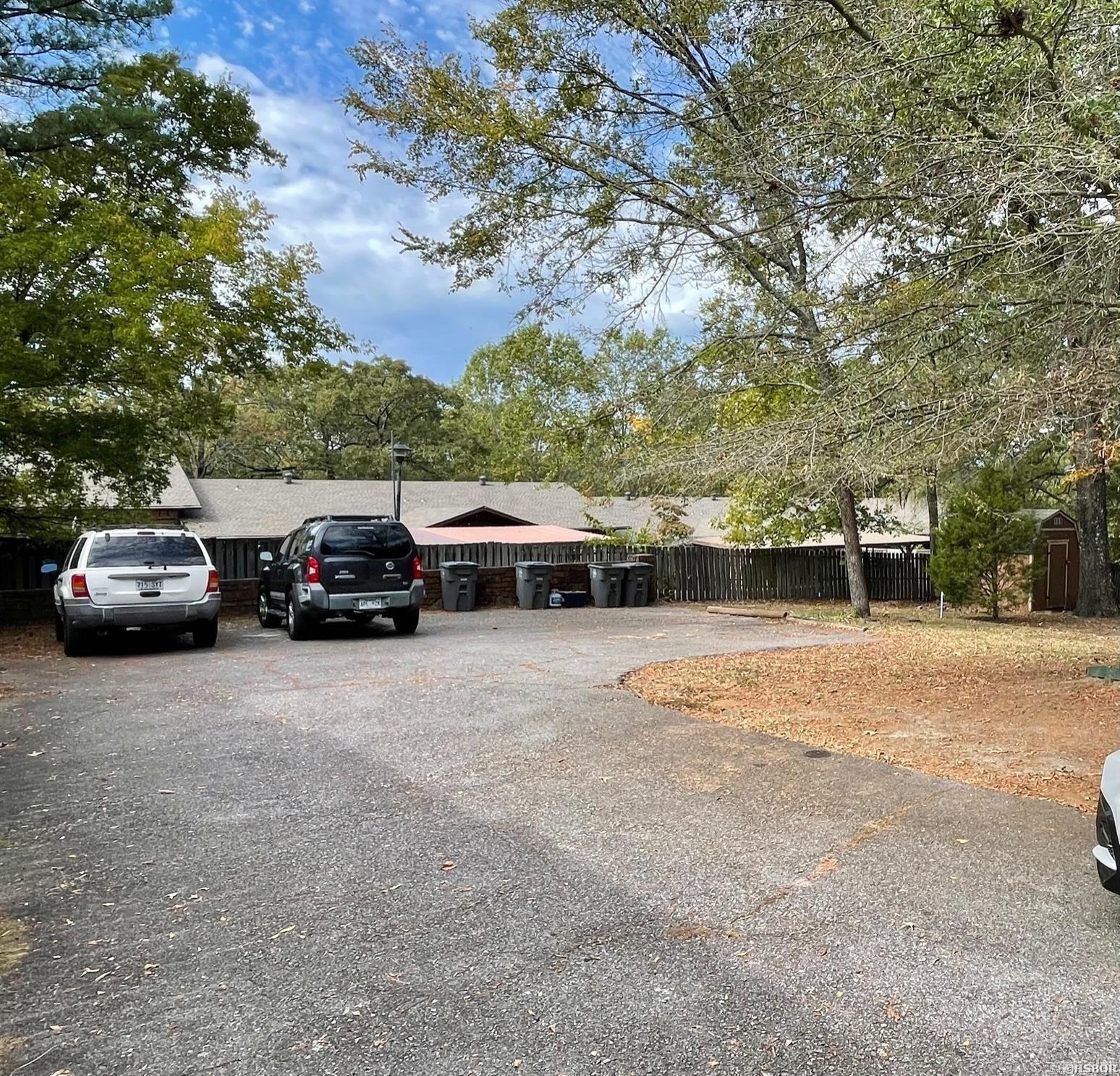 INDIAN HILLS ESTATES - Residential