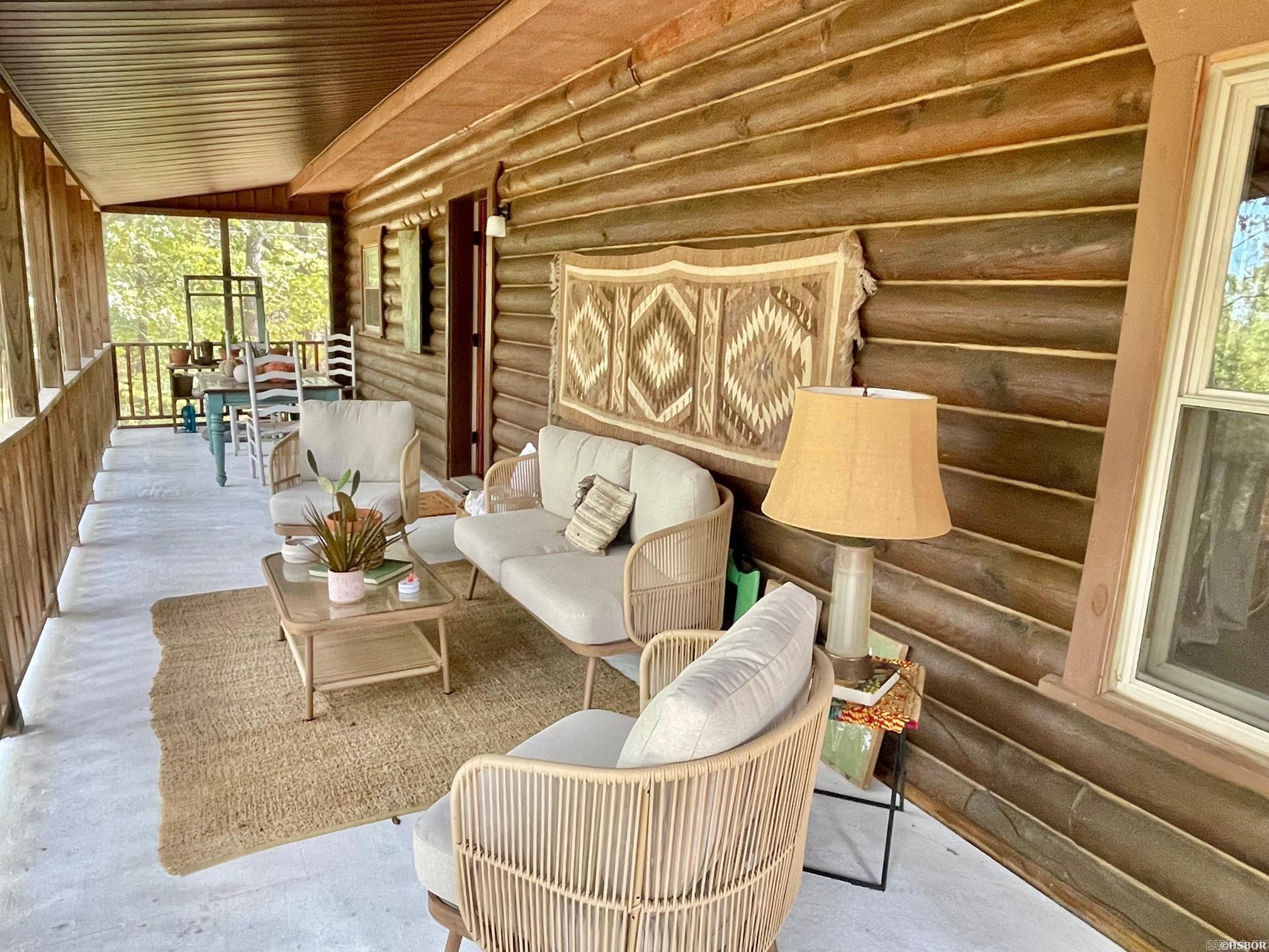 INDIAN HILLS ESTATES - Residential