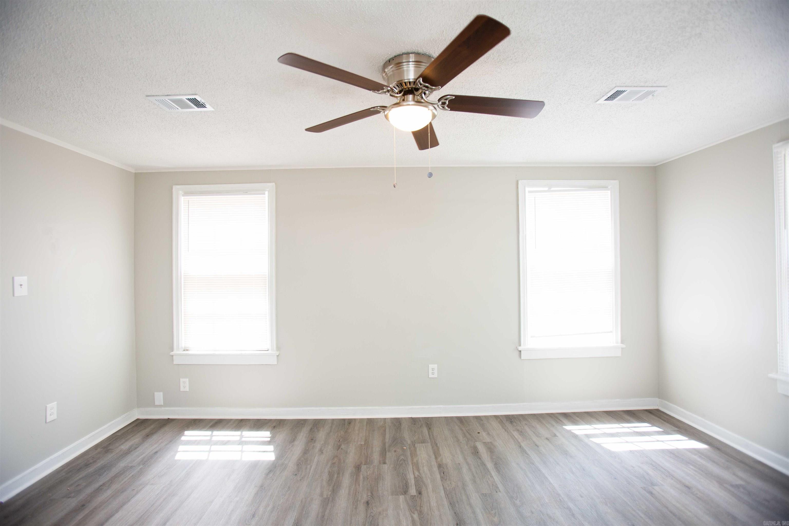 Cherry & Cox - Residential Lease