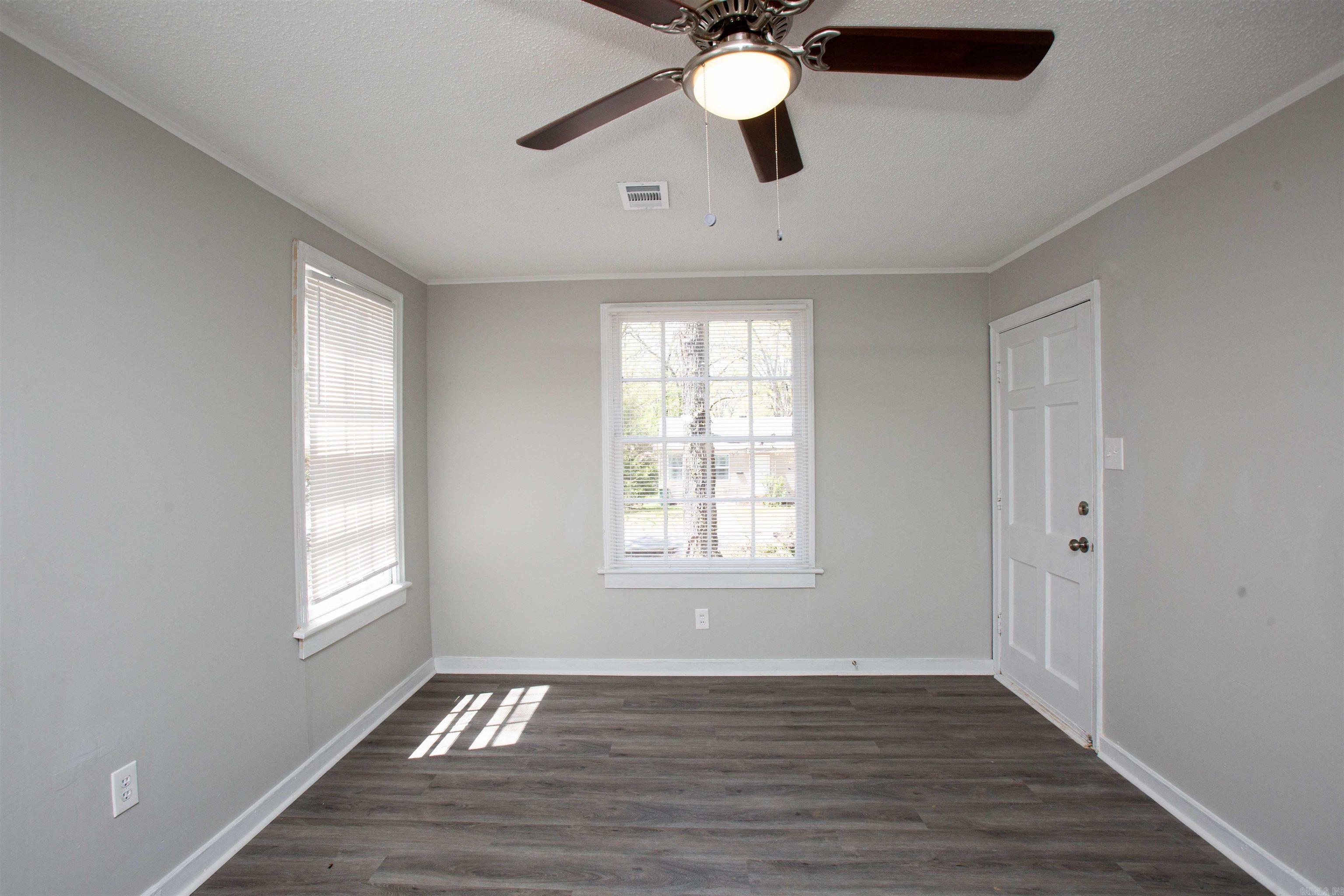 Cherry & Cox - Residential Lease