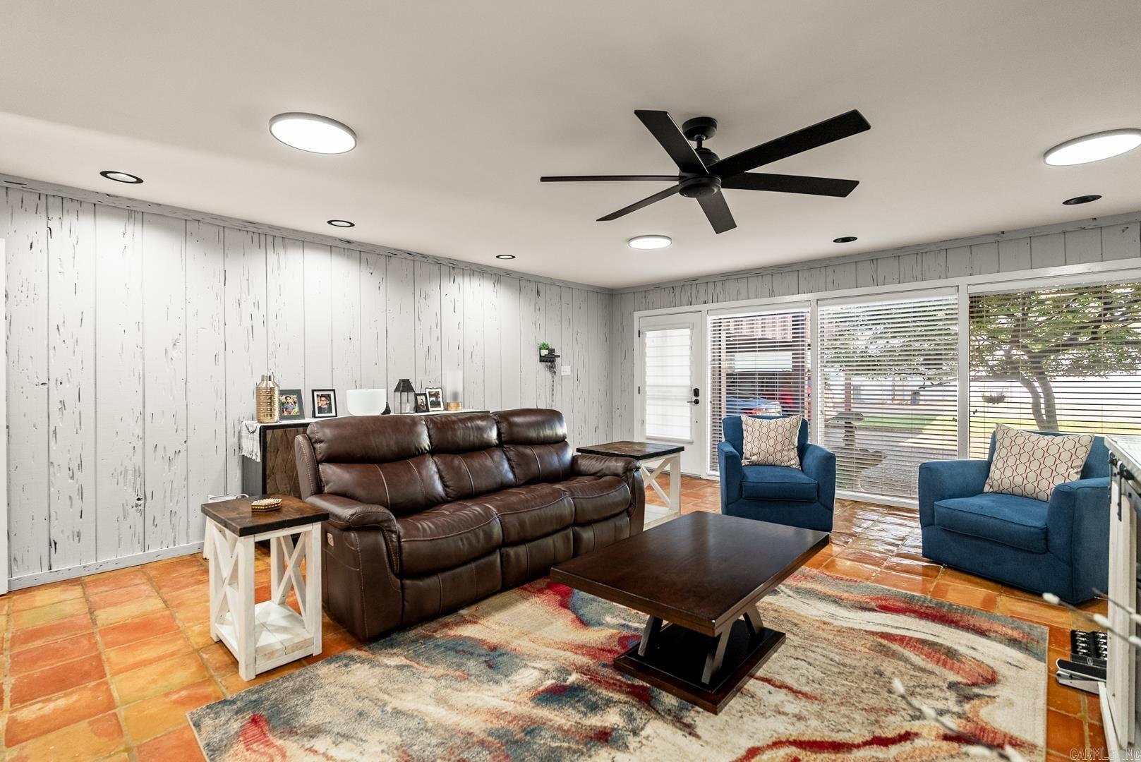 COUNTRY CLUB ADD - Residential