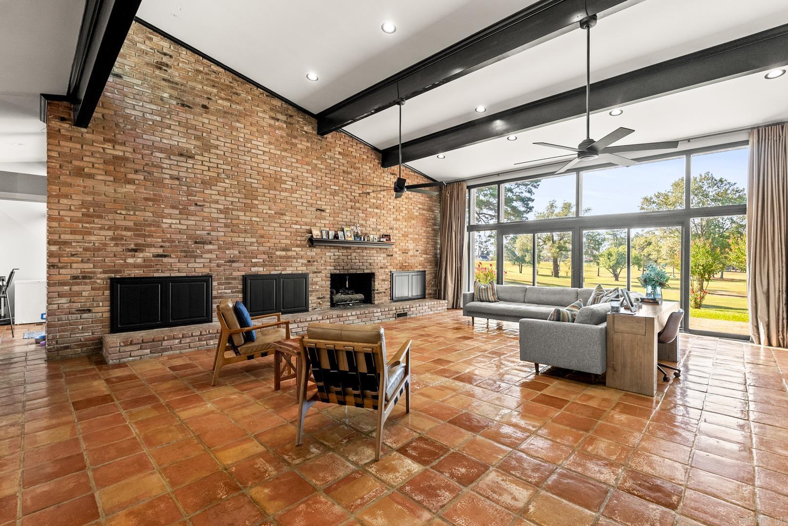 COUNTRY CLUB ADD - Residential