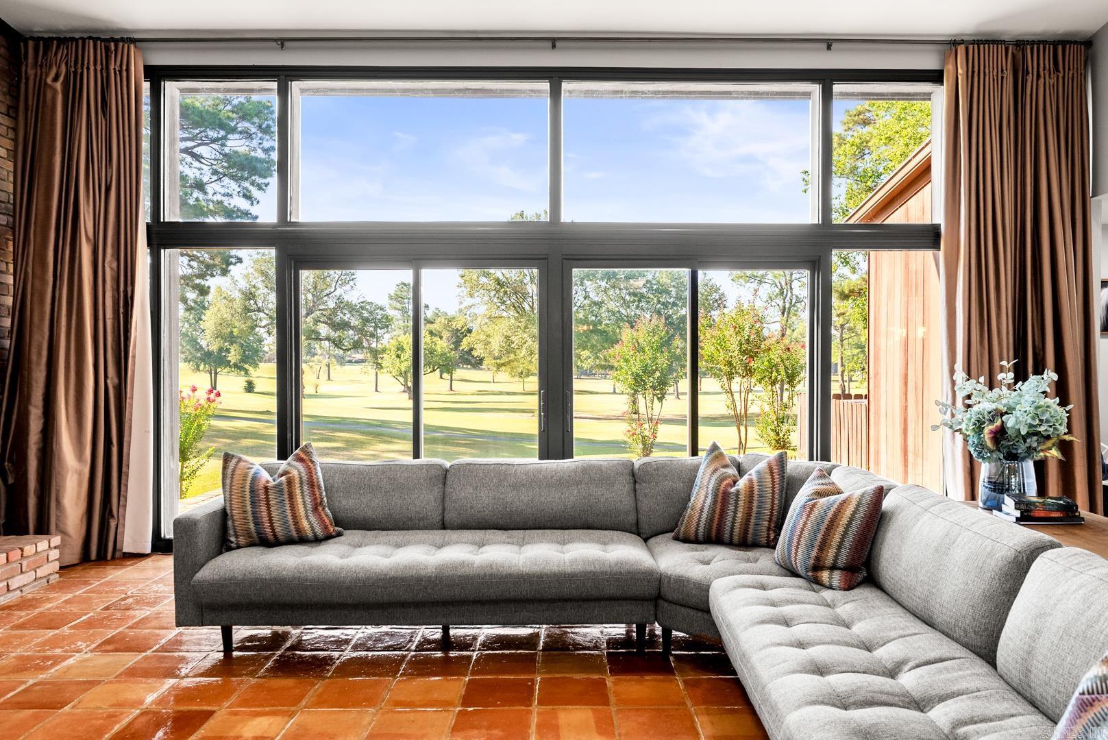 COUNTRY CLUB ADD - Residential