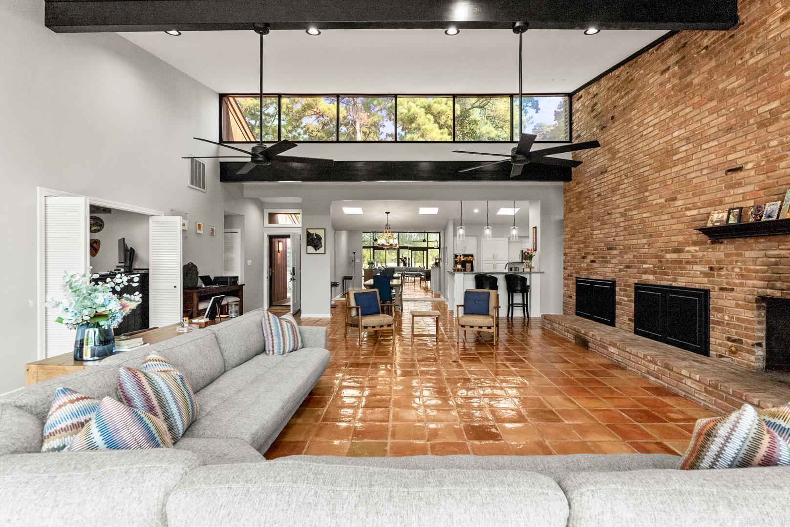 COUNTRY CLUB ADD - Residential