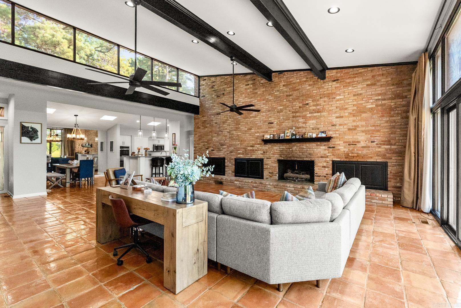 COUNTRY CLUB ADD - Residential