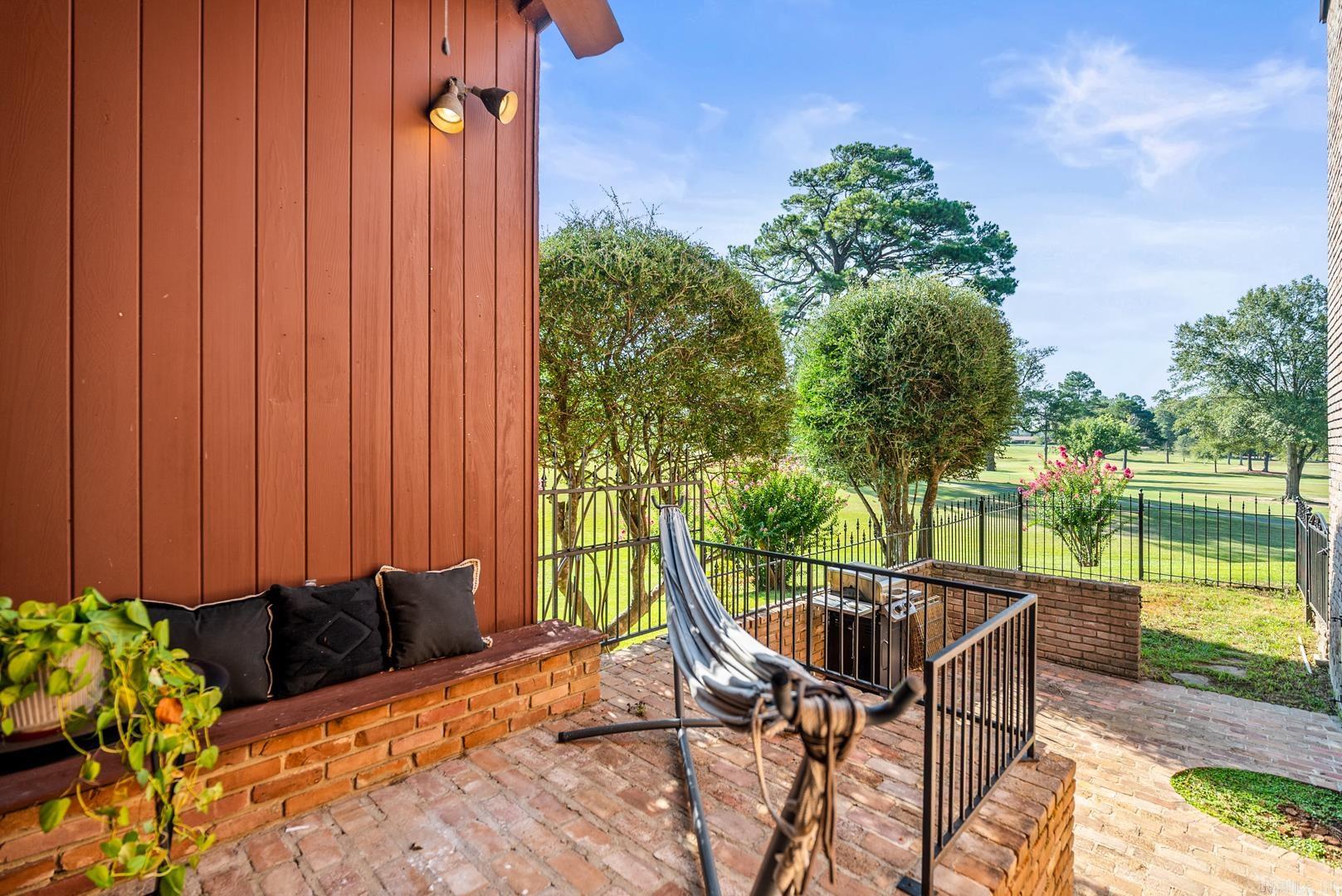 COUNTRY CLUB ADD - Residential
