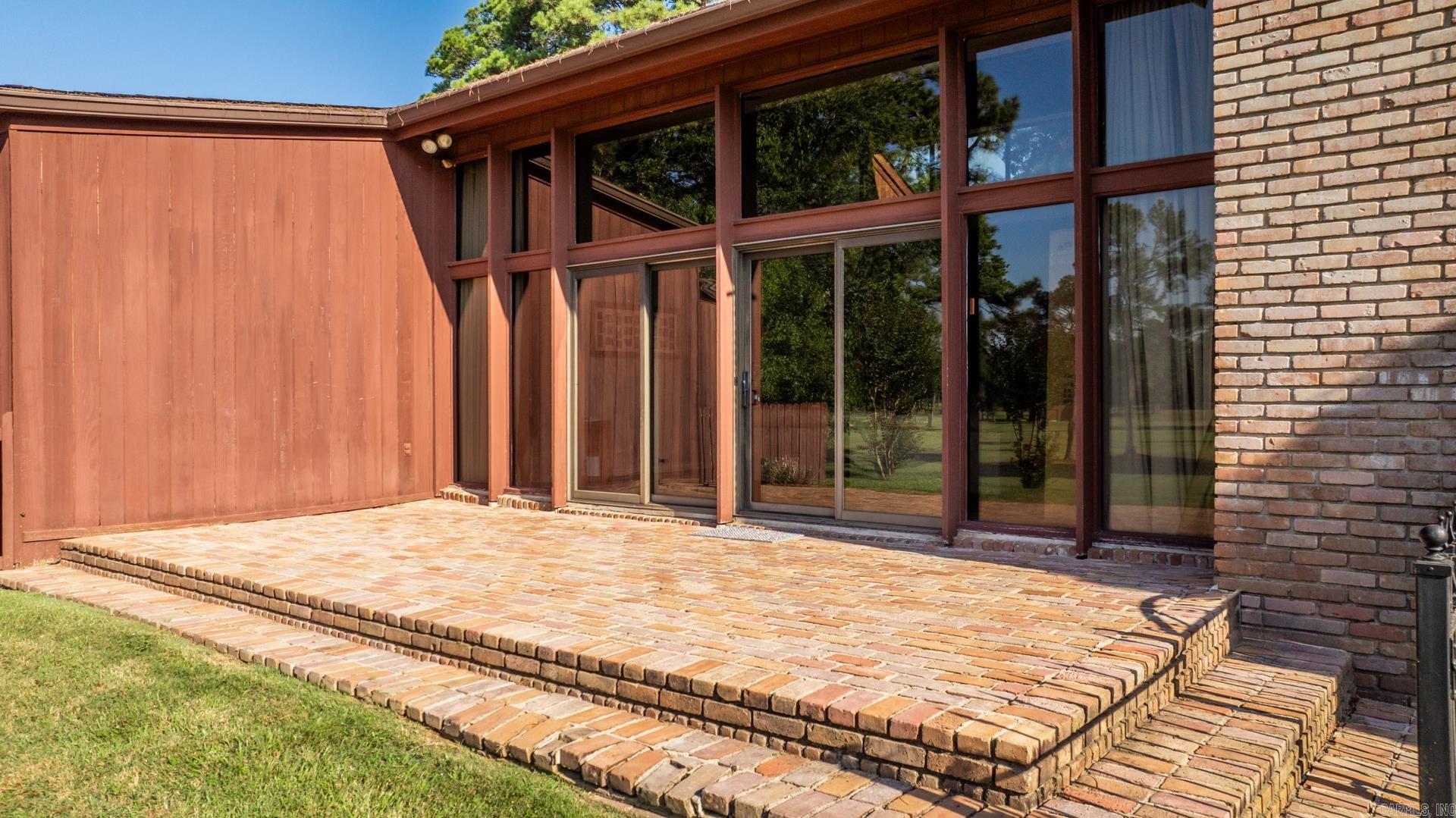 COUNTRY CLUB ADD - Residential