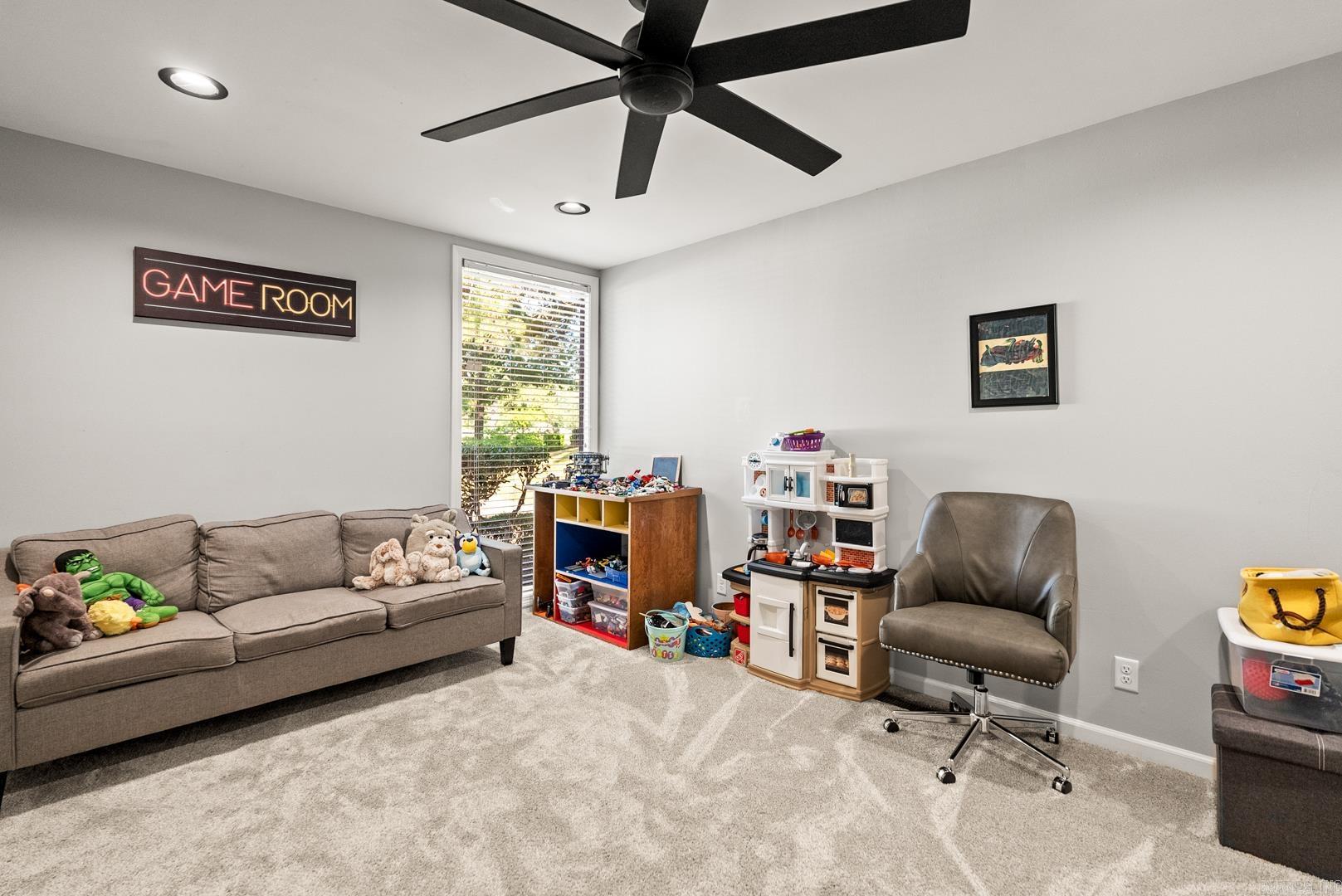 COUNTRY CLUB ADD - Residential