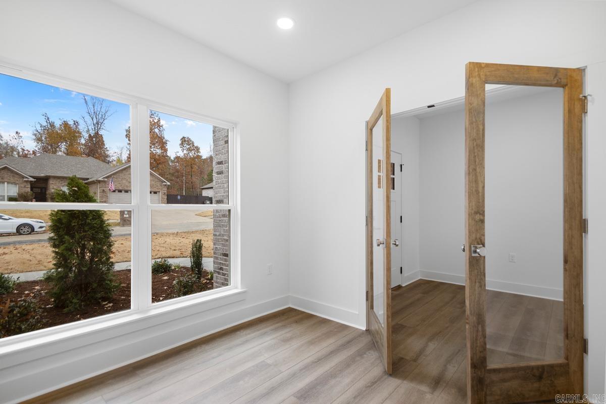 SILVER SPRINGS PH VIII - Residential