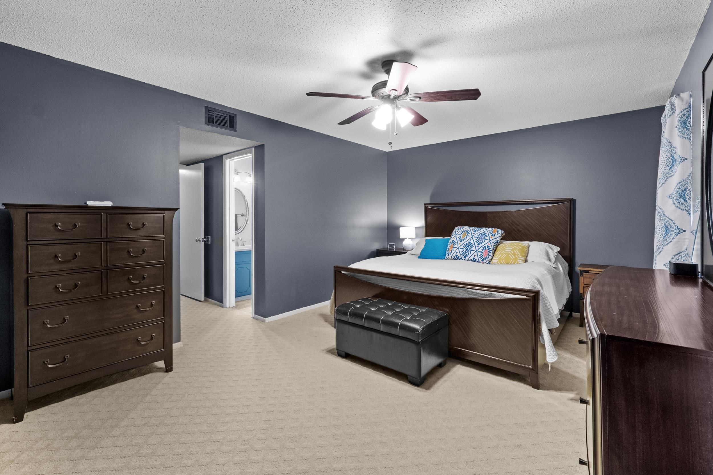 PARKWAY PLACE - Residential