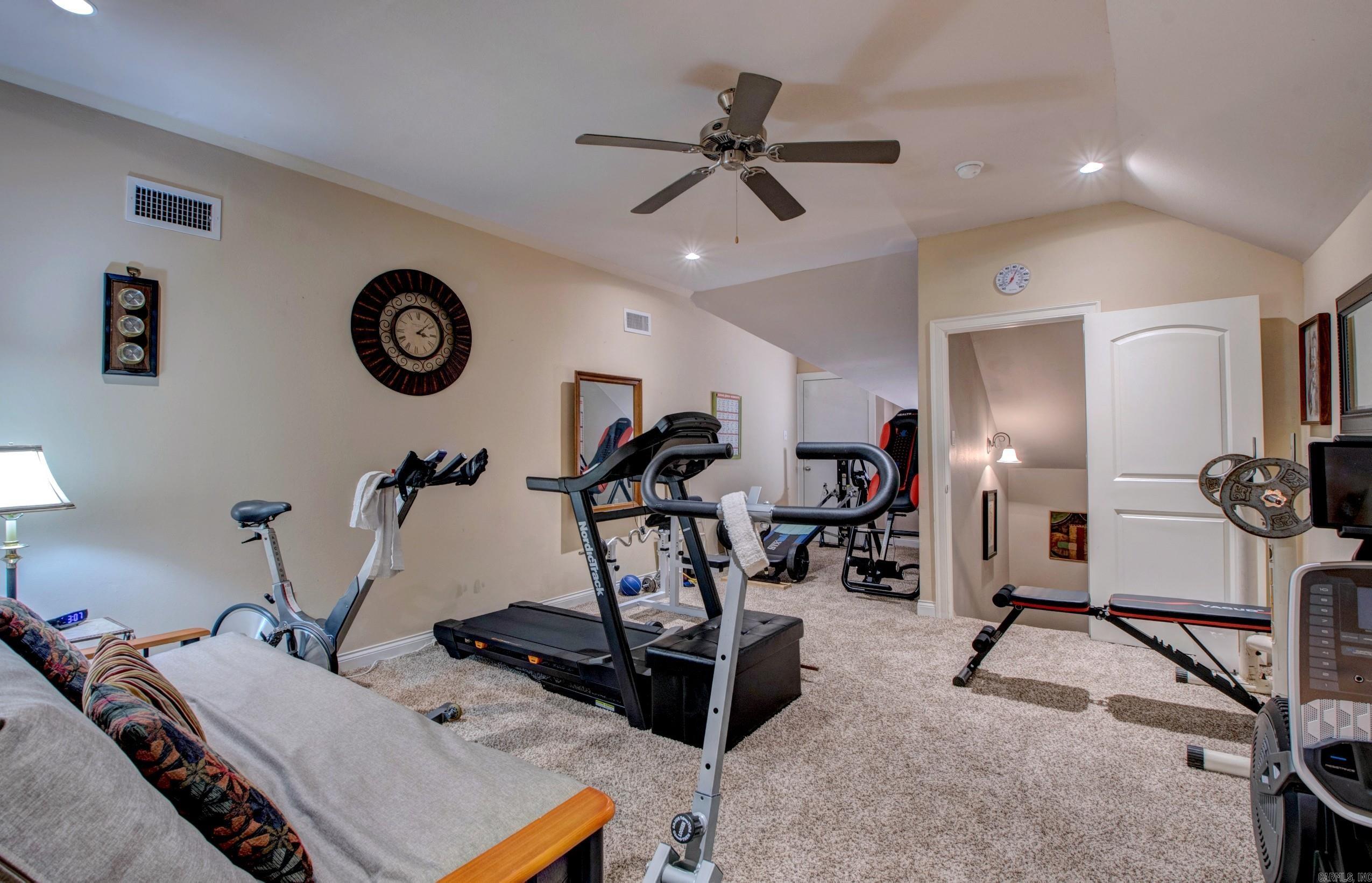 CREEKSIDE ADDN - Residential