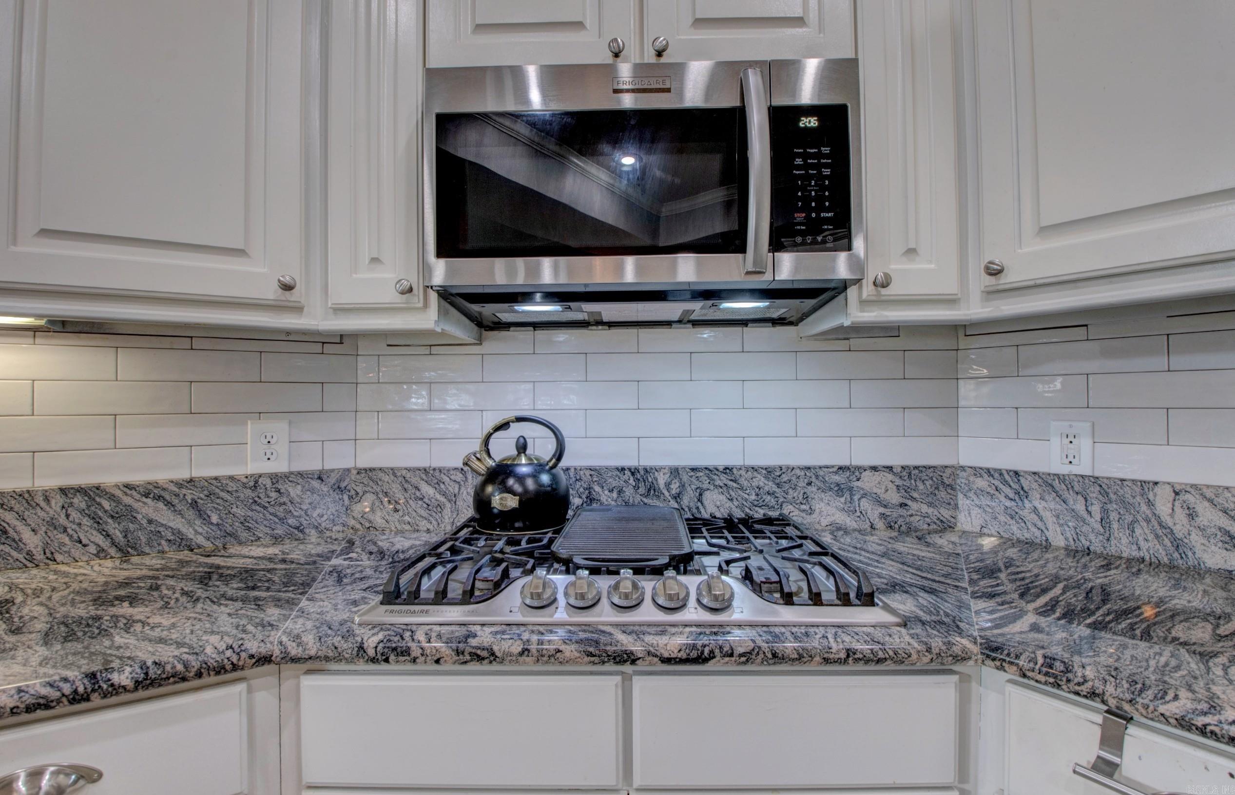 CREEKSIDE ADDN - Residential