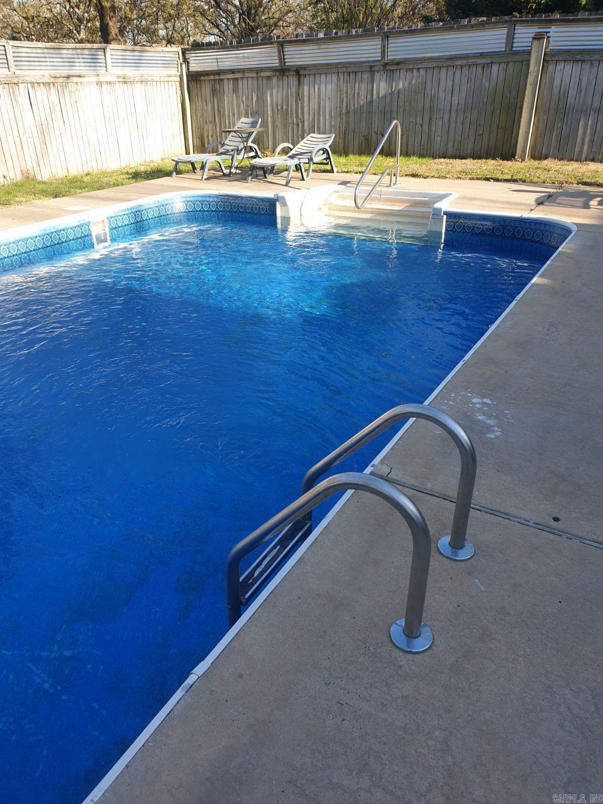 INDIAN HILLS - Residential