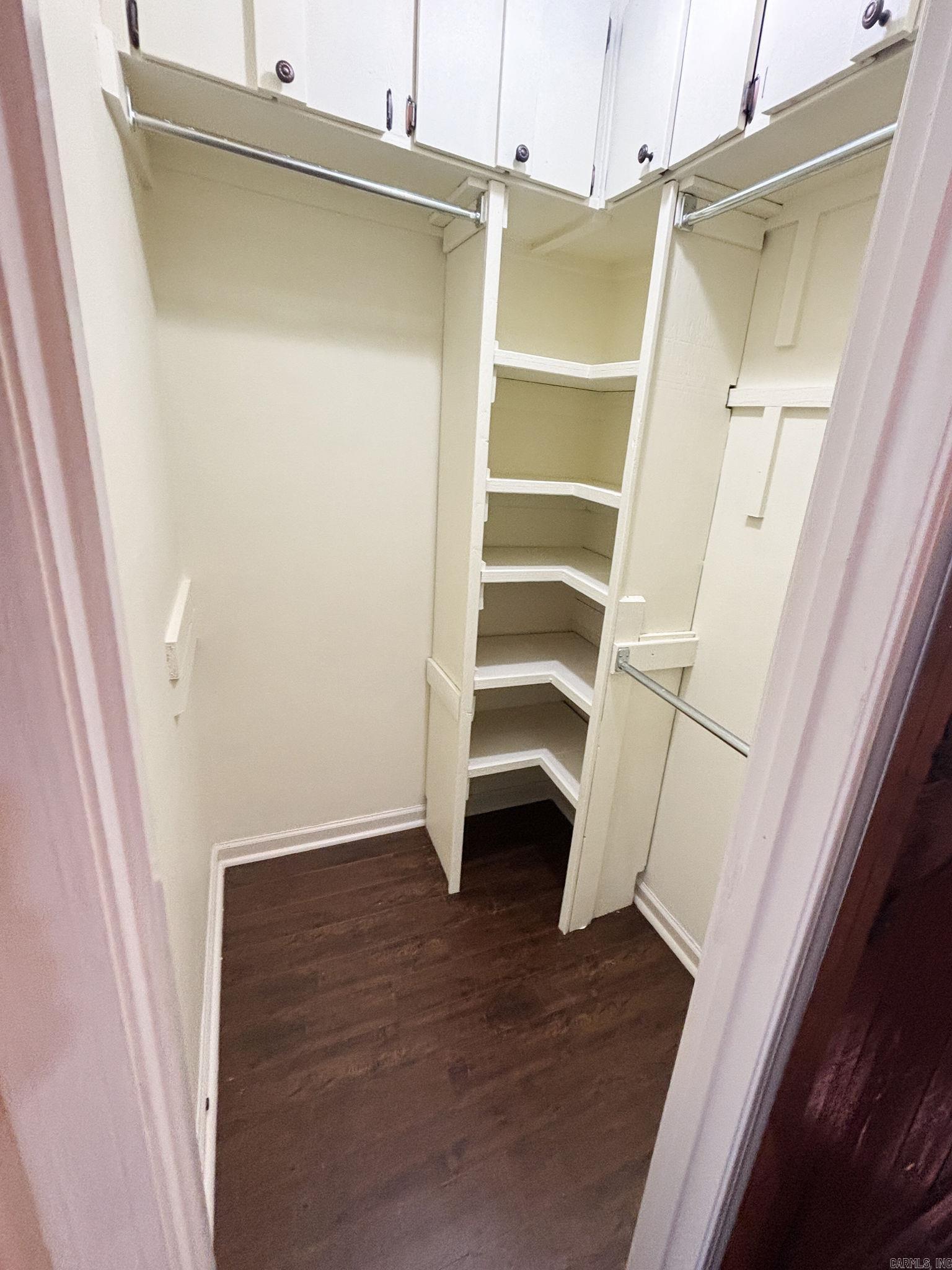 FREDERICK PLACE - Residential