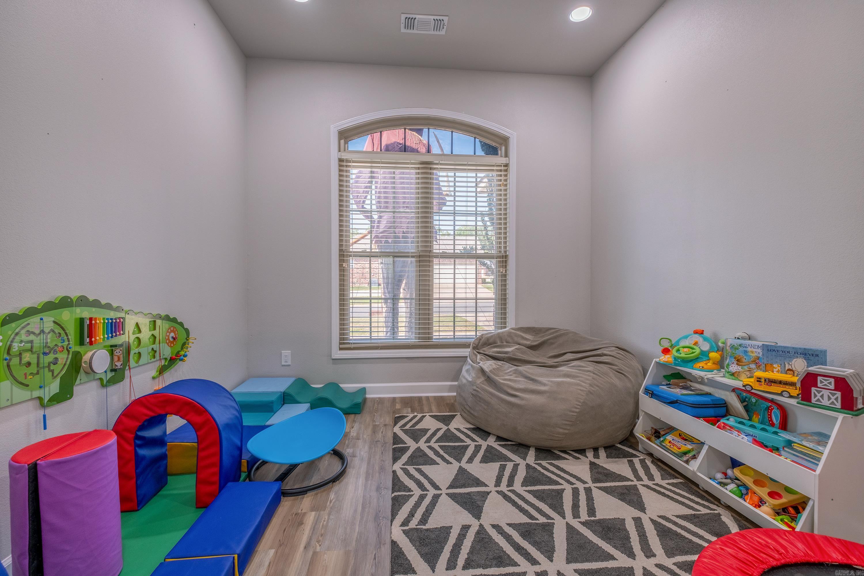 Cedar Creek - Residential