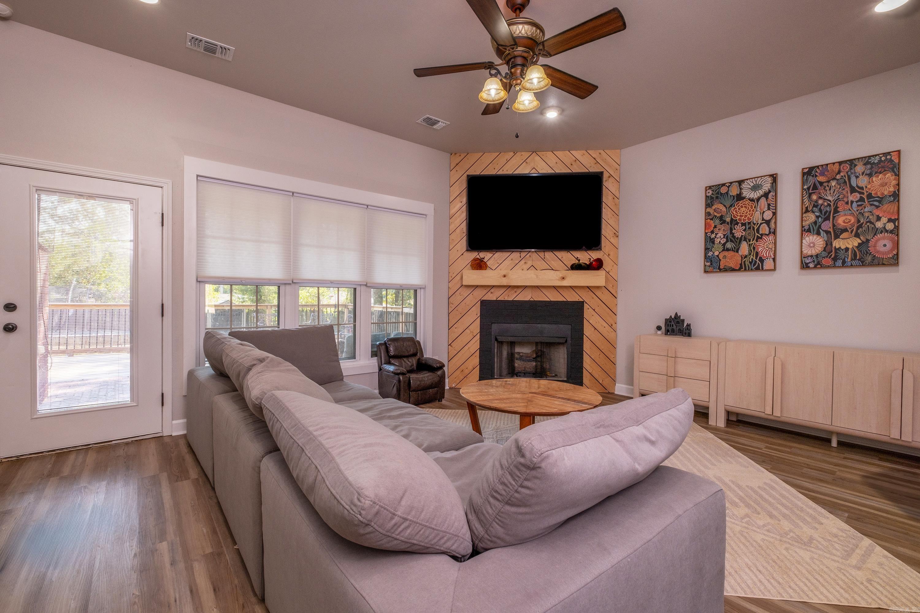 Cedar Creek - Residential