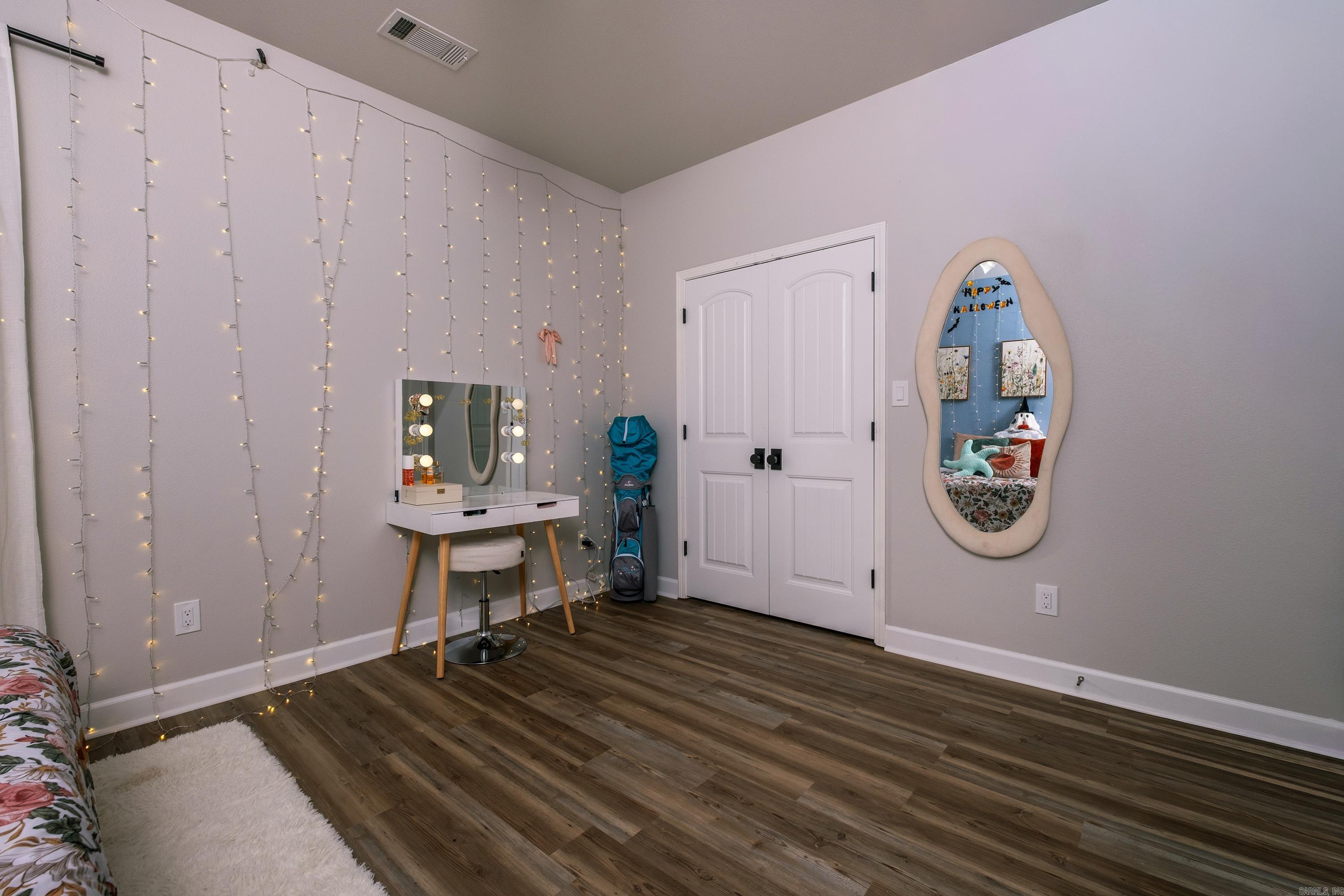 Cedar Creek - Residential