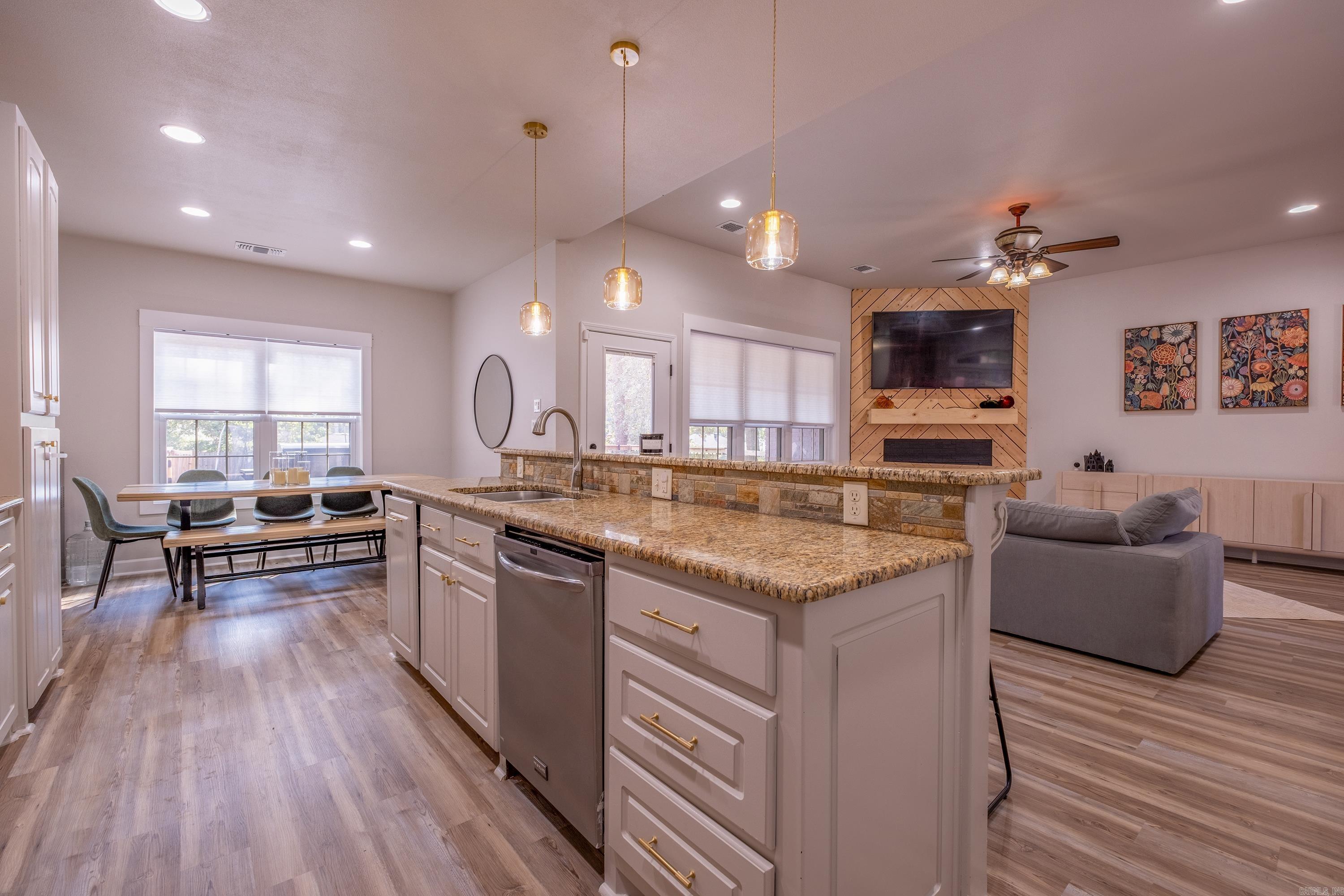 Cedar Creek - Residential