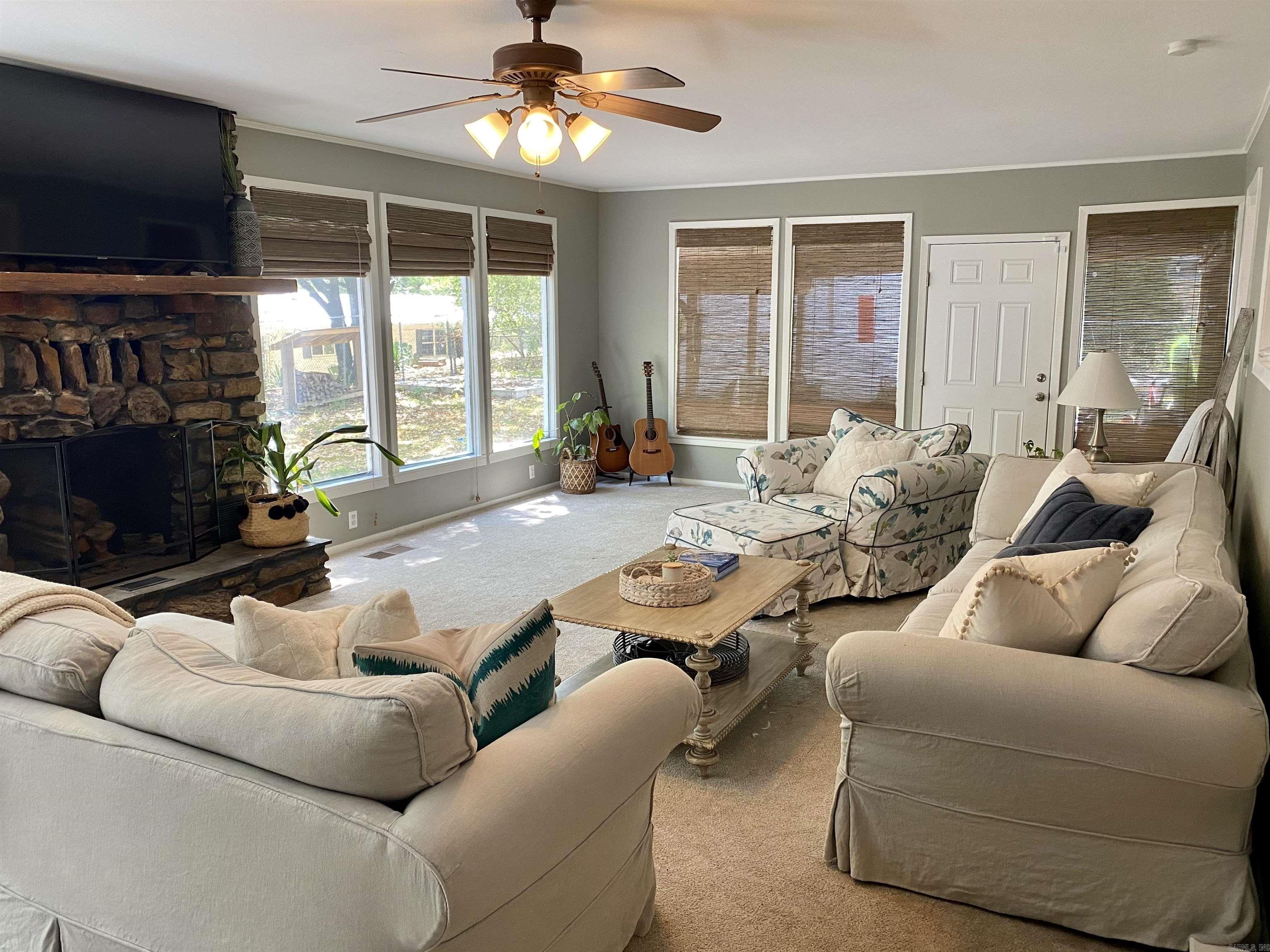 Greenland Hills - Residential Lease