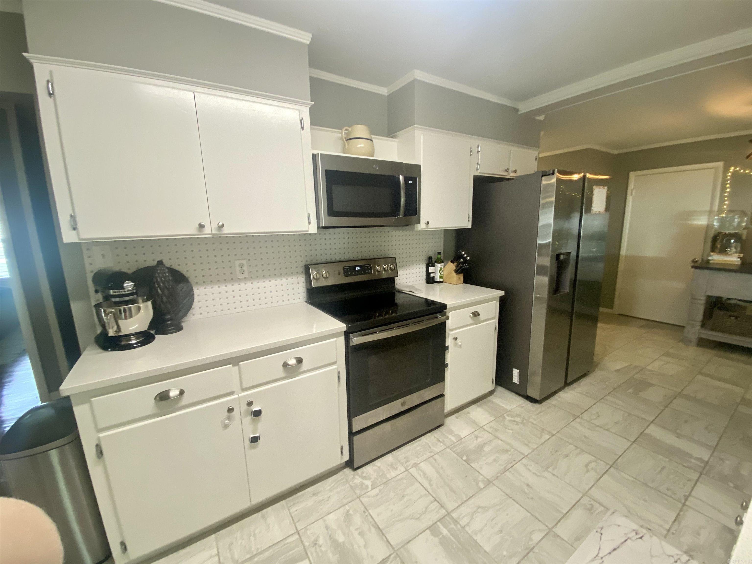 Greenland Hills - Residential Lease