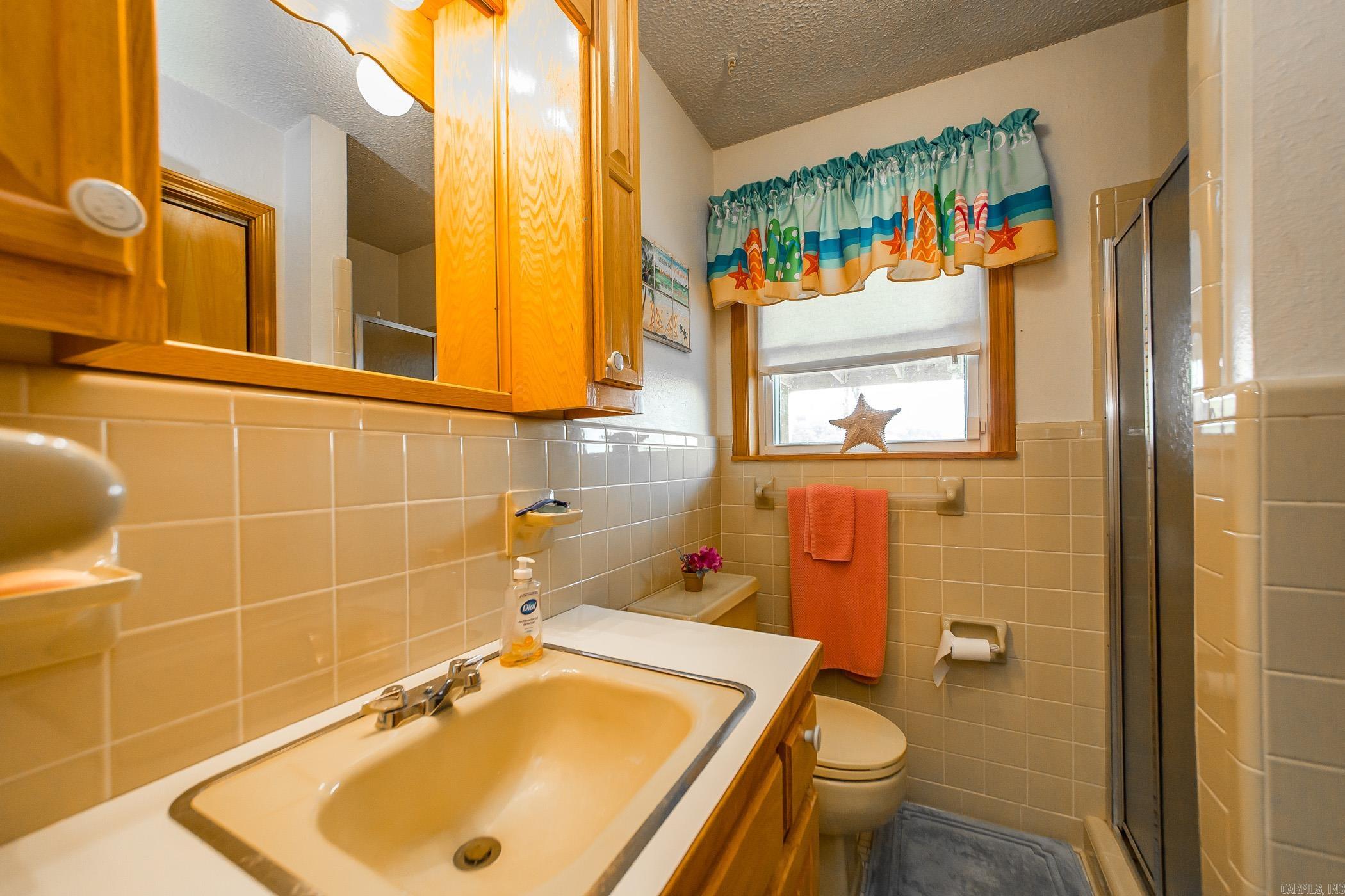 CATHERINE SHORES - Residential