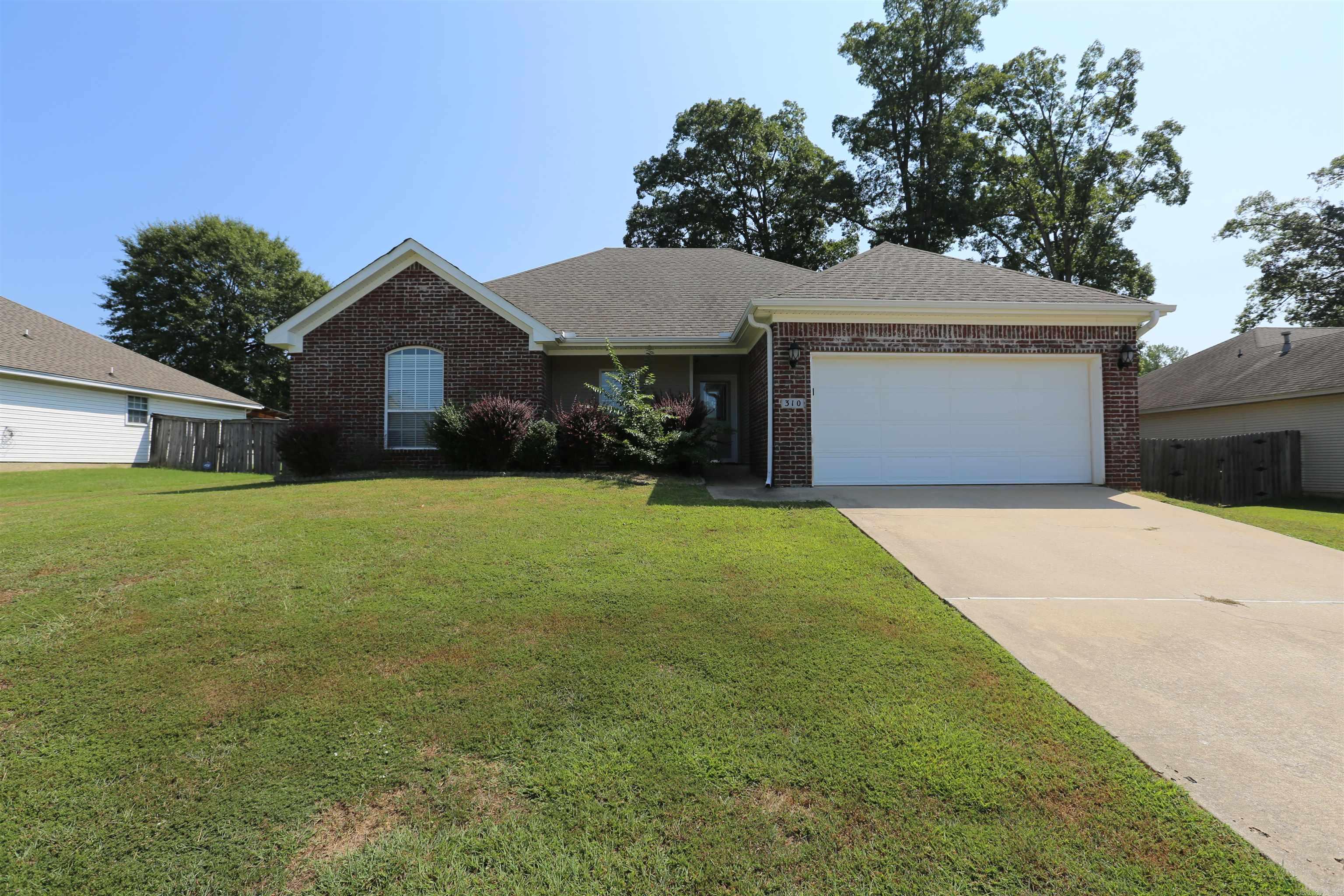 GATTIN WOODS - Residential