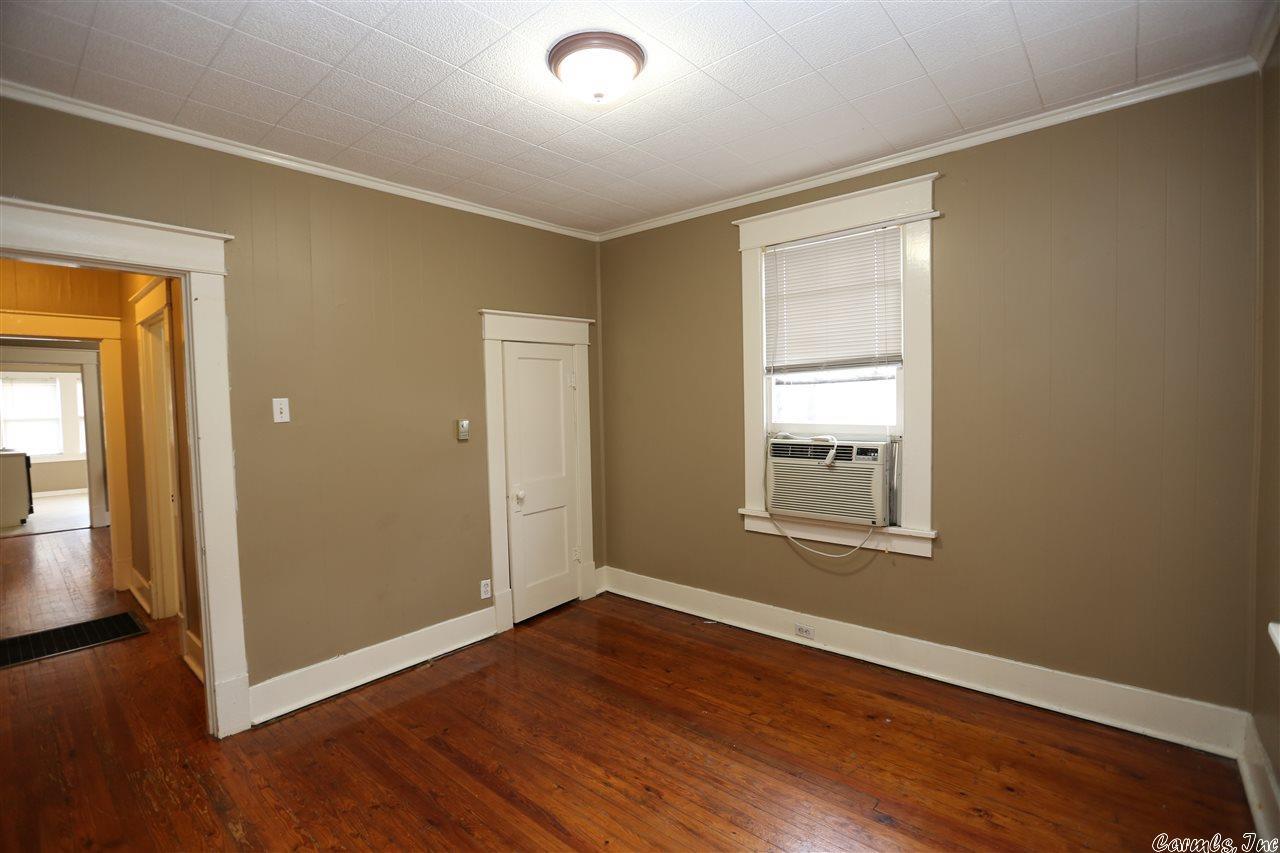 Hillcrest - Residential Lease