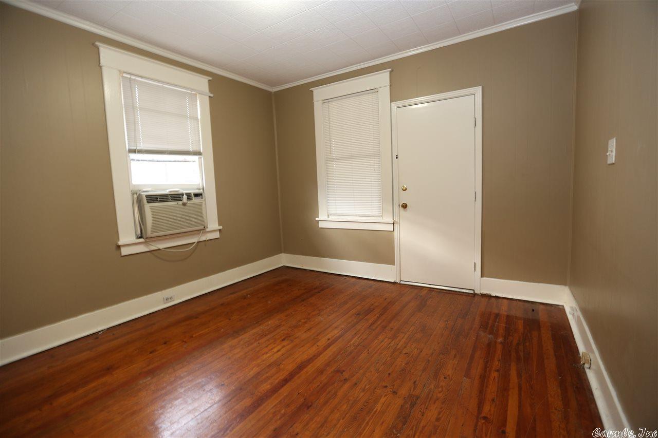 Hillcrest - Residential Lease