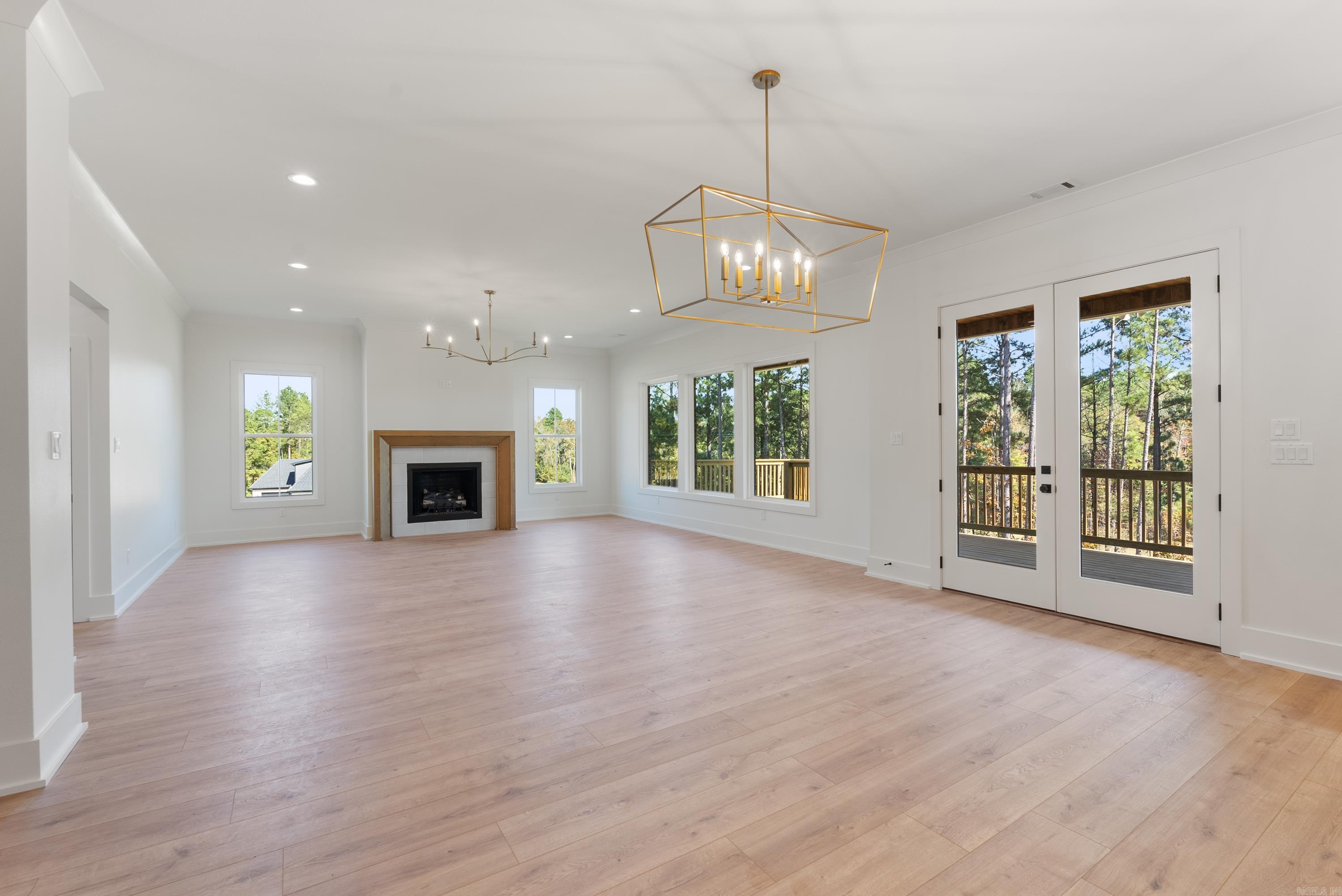 WESTRIDGE SUB - Residential